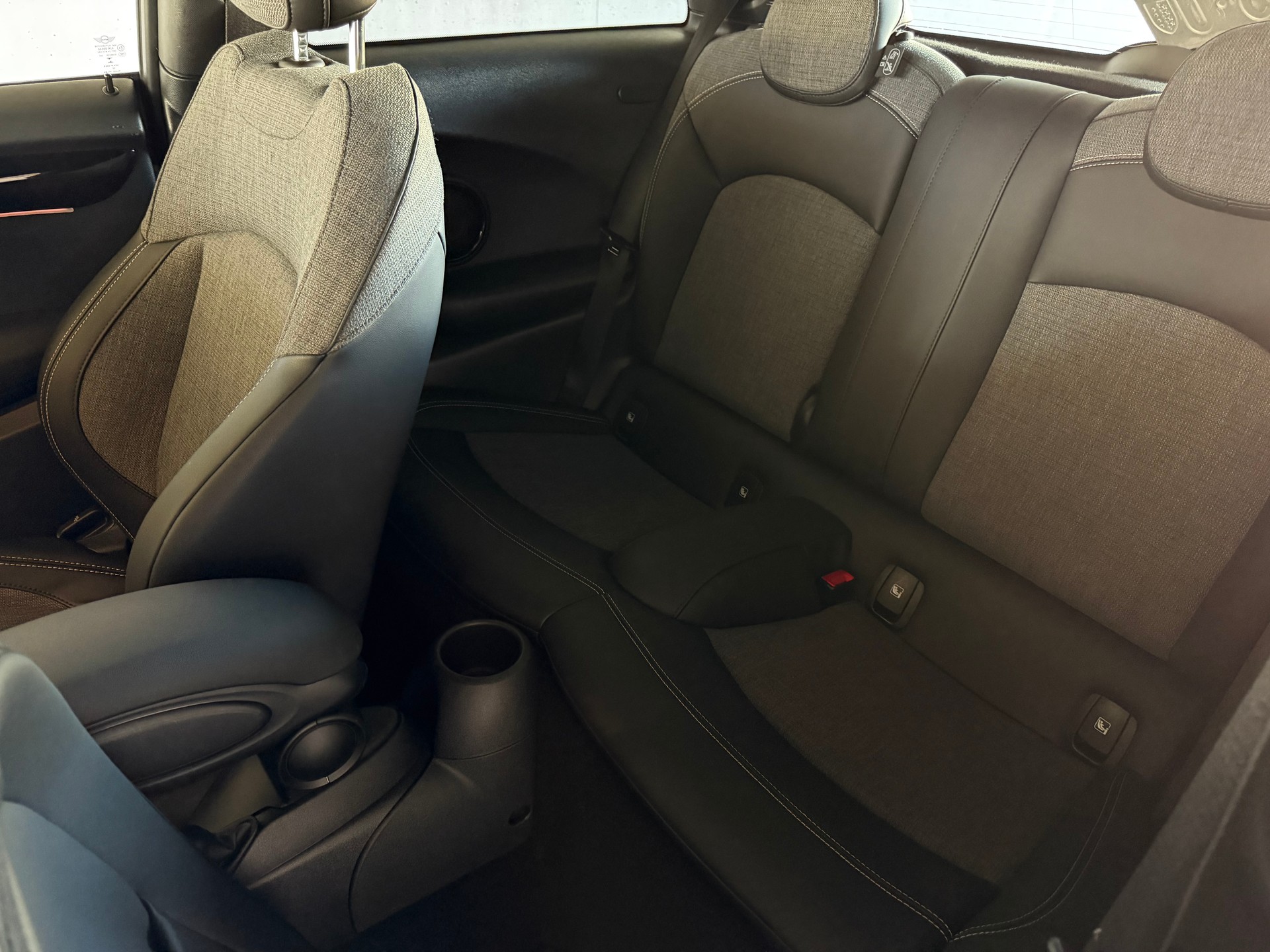 MINI Cooper Camden Edition Steptronic DKG-image-18