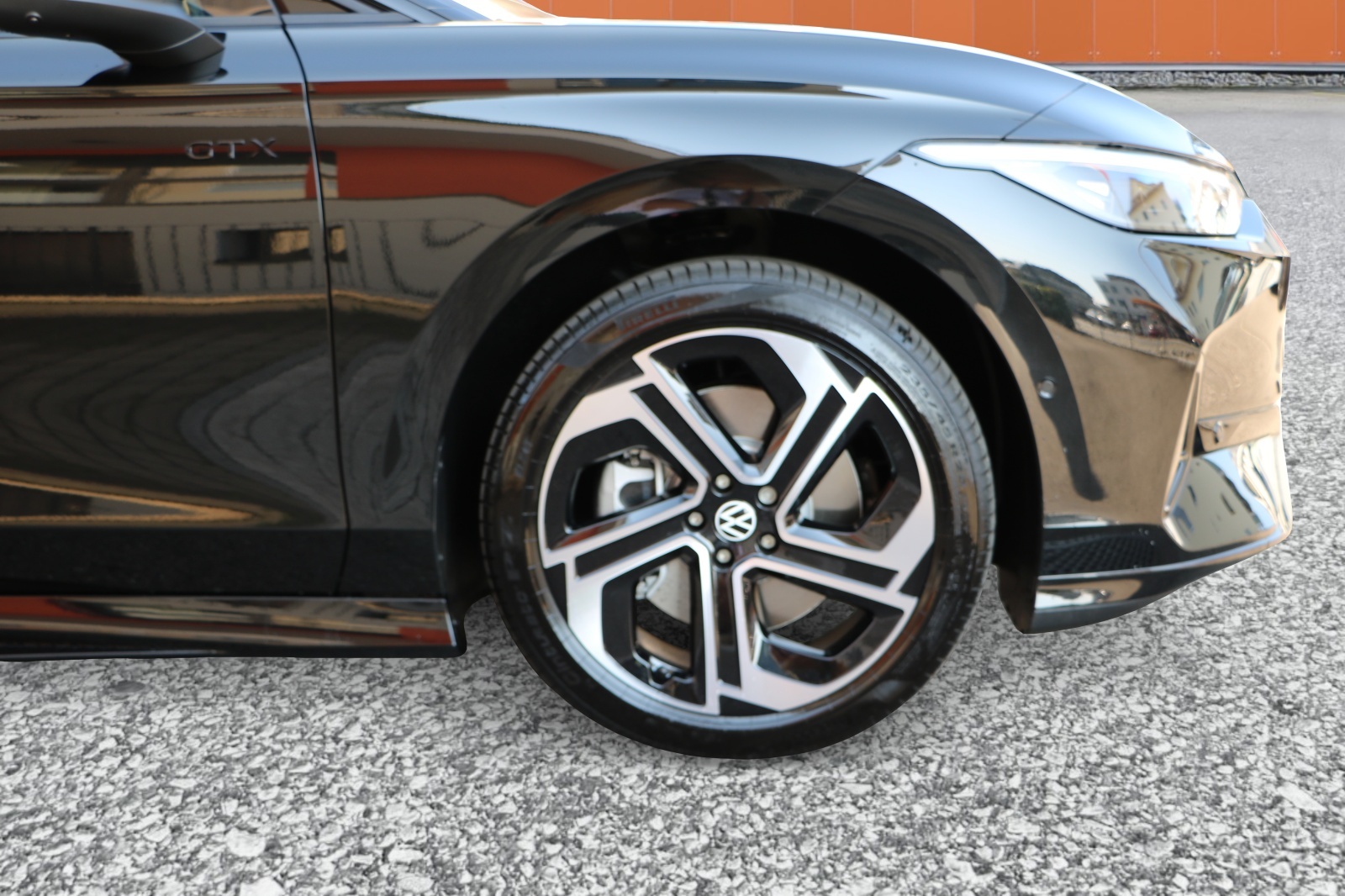 VW ID.7 Tourer GTX 86 kWh GTX 4 Motion-image-5