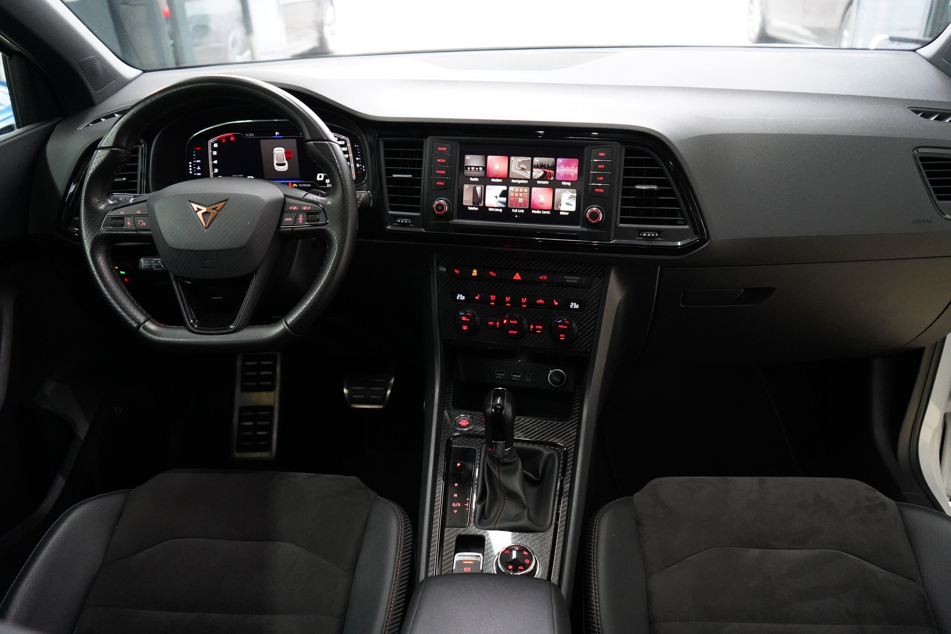 CUPRA Ateca 2.0 TSI Cupra 4Drive DSG-image-29