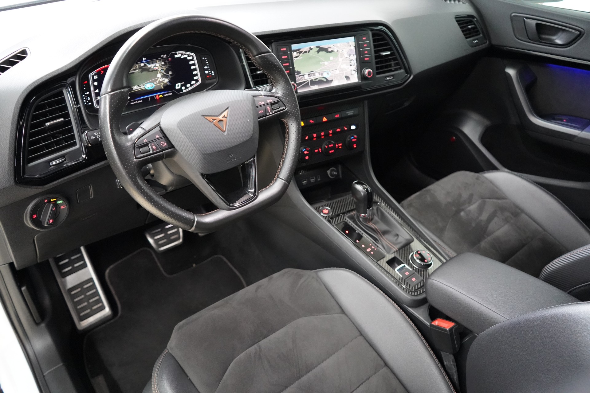 CUPRA Ateca 2.0 TSI Cupra 4Drive DSG-image-15