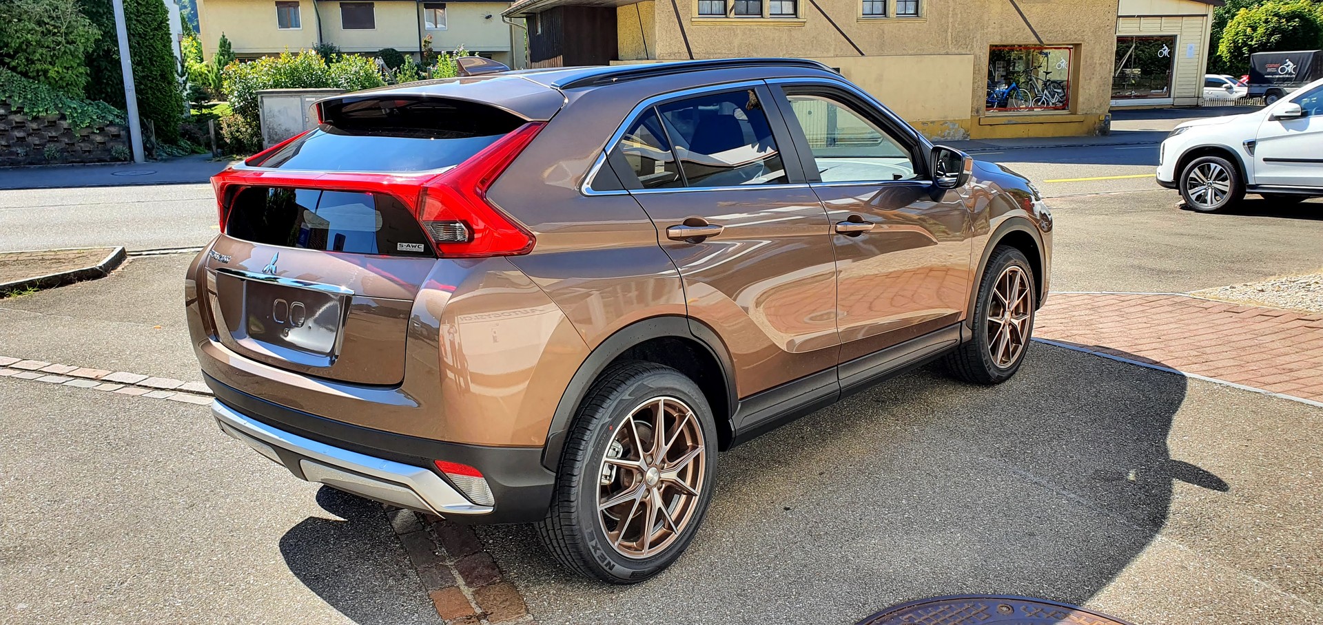 MITSUBISHI Eclipse Cross 1.5 T 4x4 Automat SwissStar-image-2