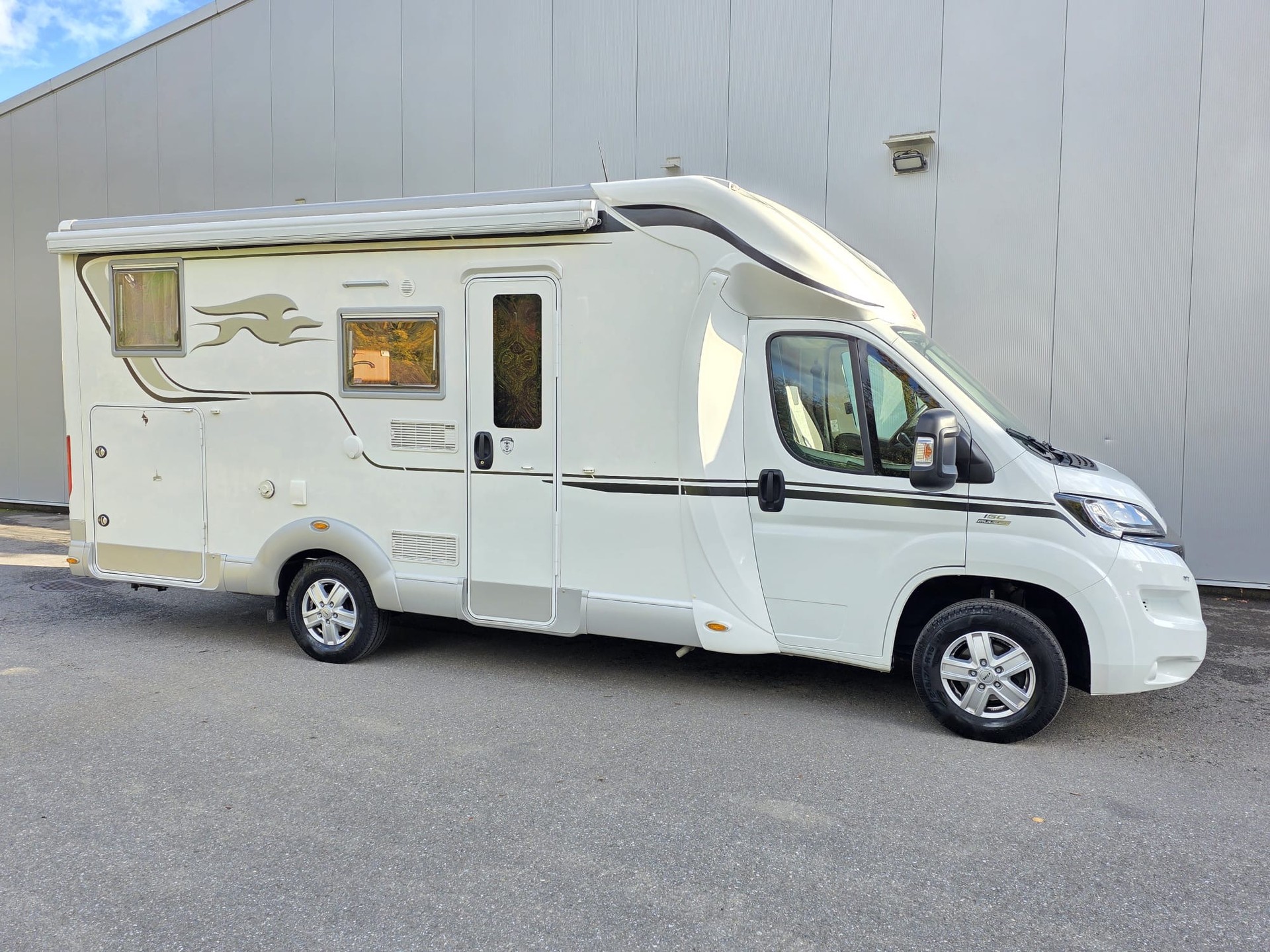 FIAT Laika Ecovip 309 I Fiat Ducato 2.3 150PS I AUTOMATIK I Längsbetten-image-1