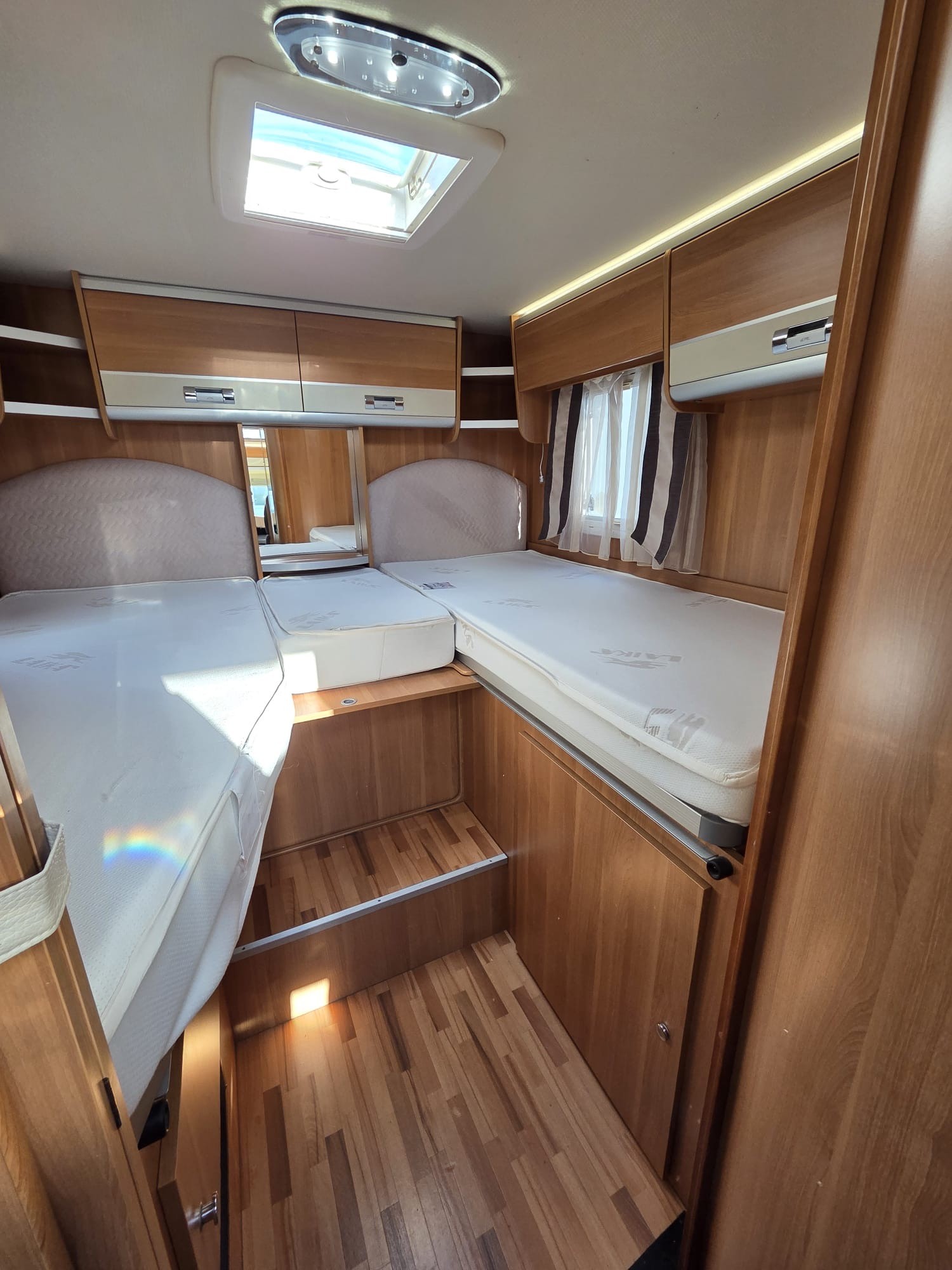 FIAT Laika Ecovip 309 I Fiat Ducato 2.3 150PS I AUTOMATIK I Längsbetten-image-9