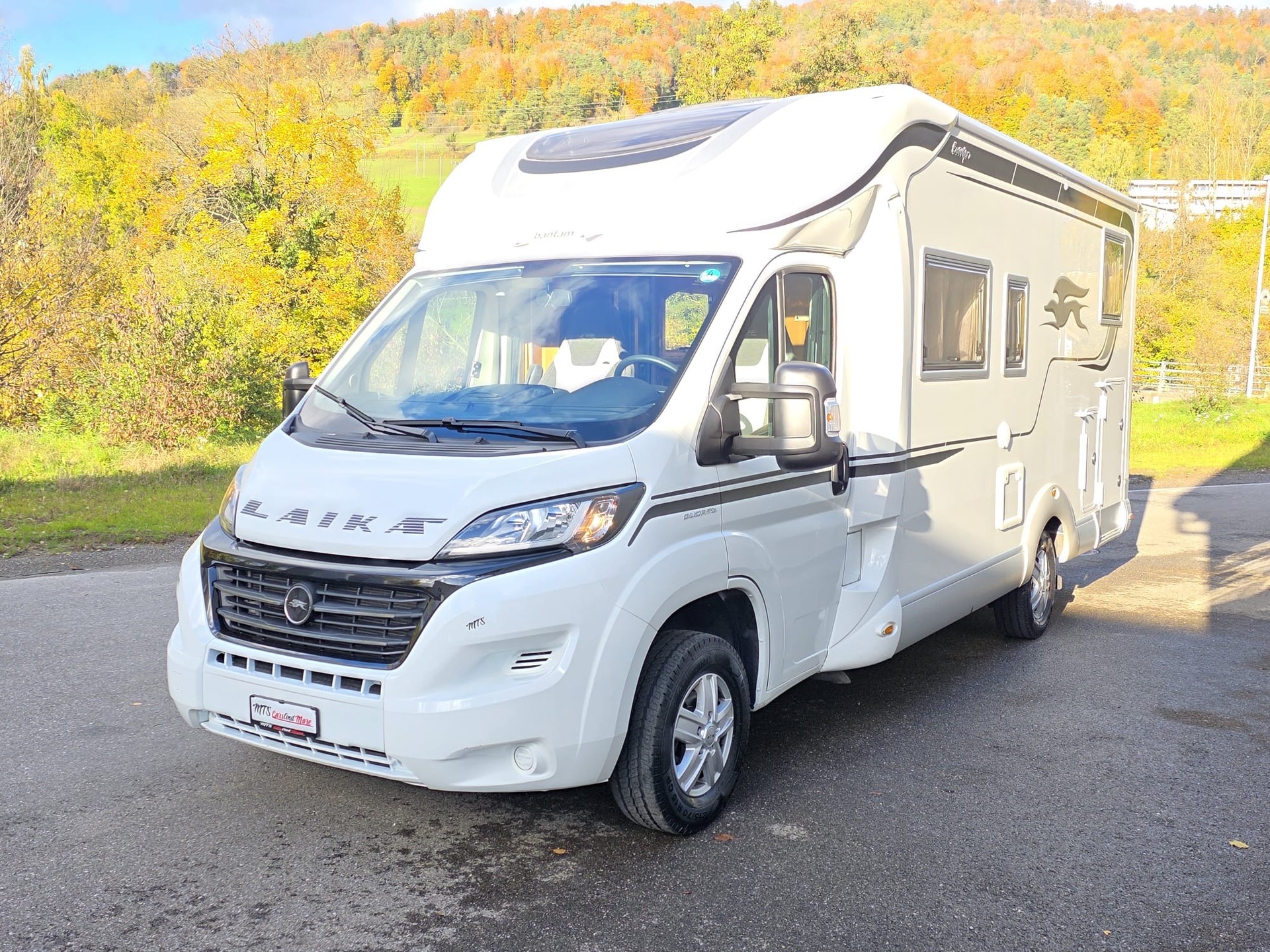 FIAT Laika Ecovip 309 I Fiat Ducato 2.3 150PS I AUTOMATIK I Längsbetten-image-4