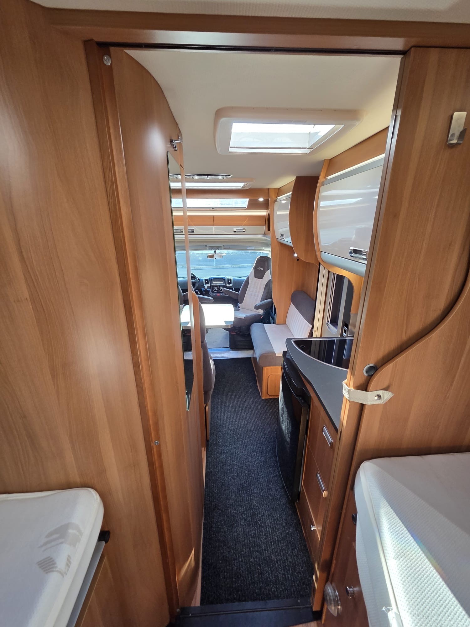 FIAT Laika Ecovip 309 I Fiat Ducato 2.3 150PS I AUTOMATIK I Längsbetten-image-14