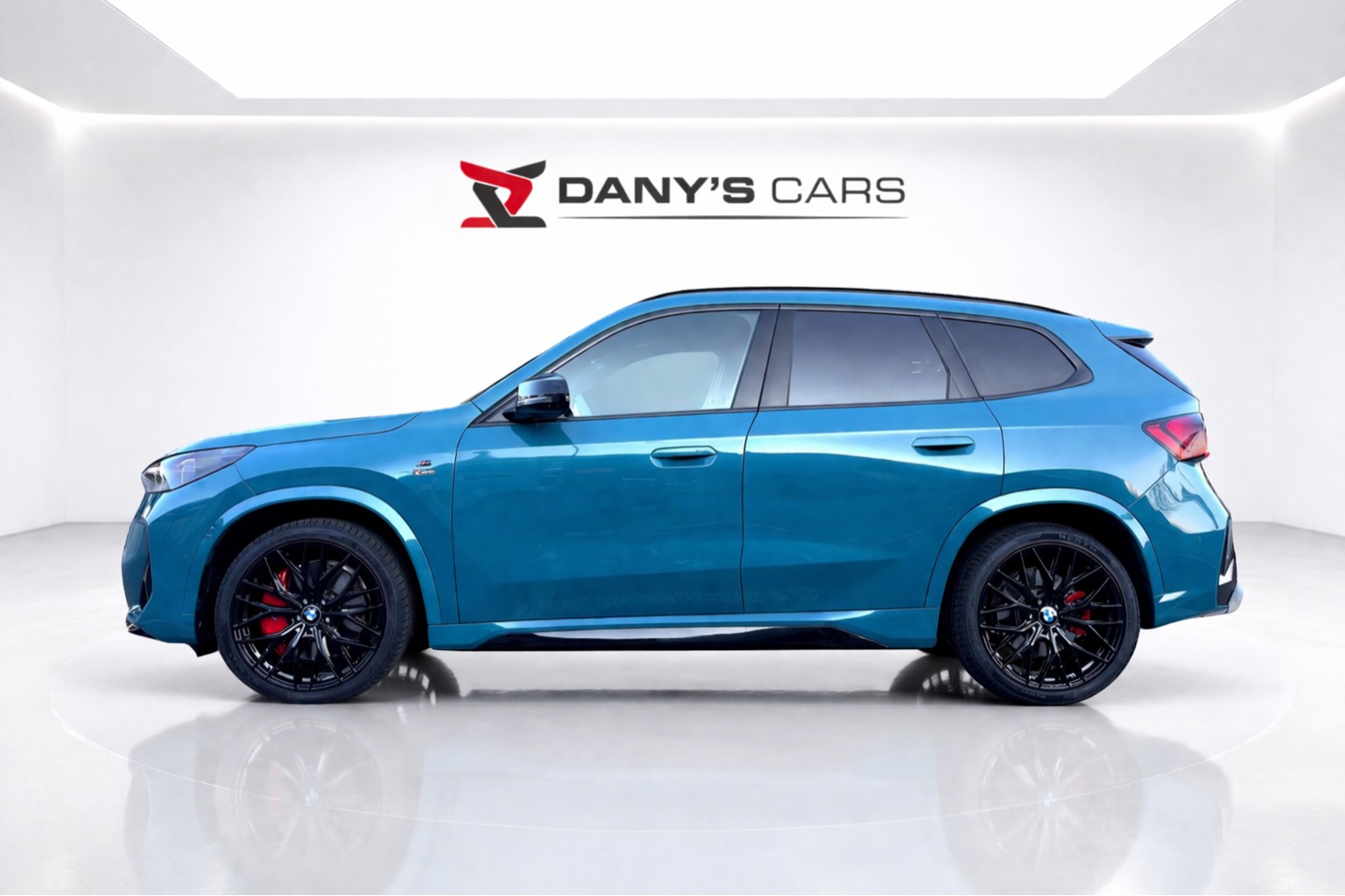 BMW X1 xDrive M35i M Sport Pro Individual-image-8