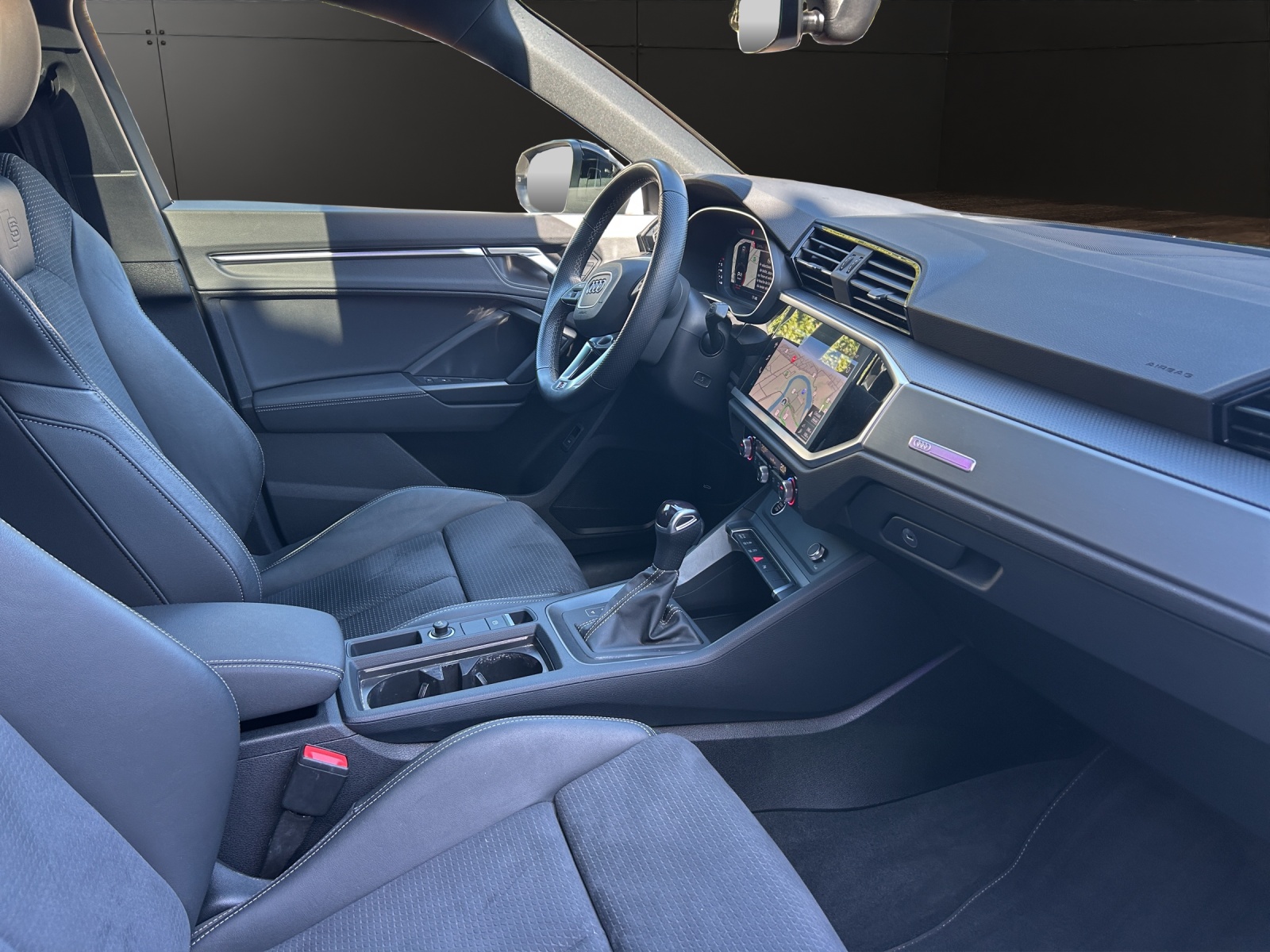 AUDI Q3 Sportback 35 TFSI S line Attraction S-tronic-image-15