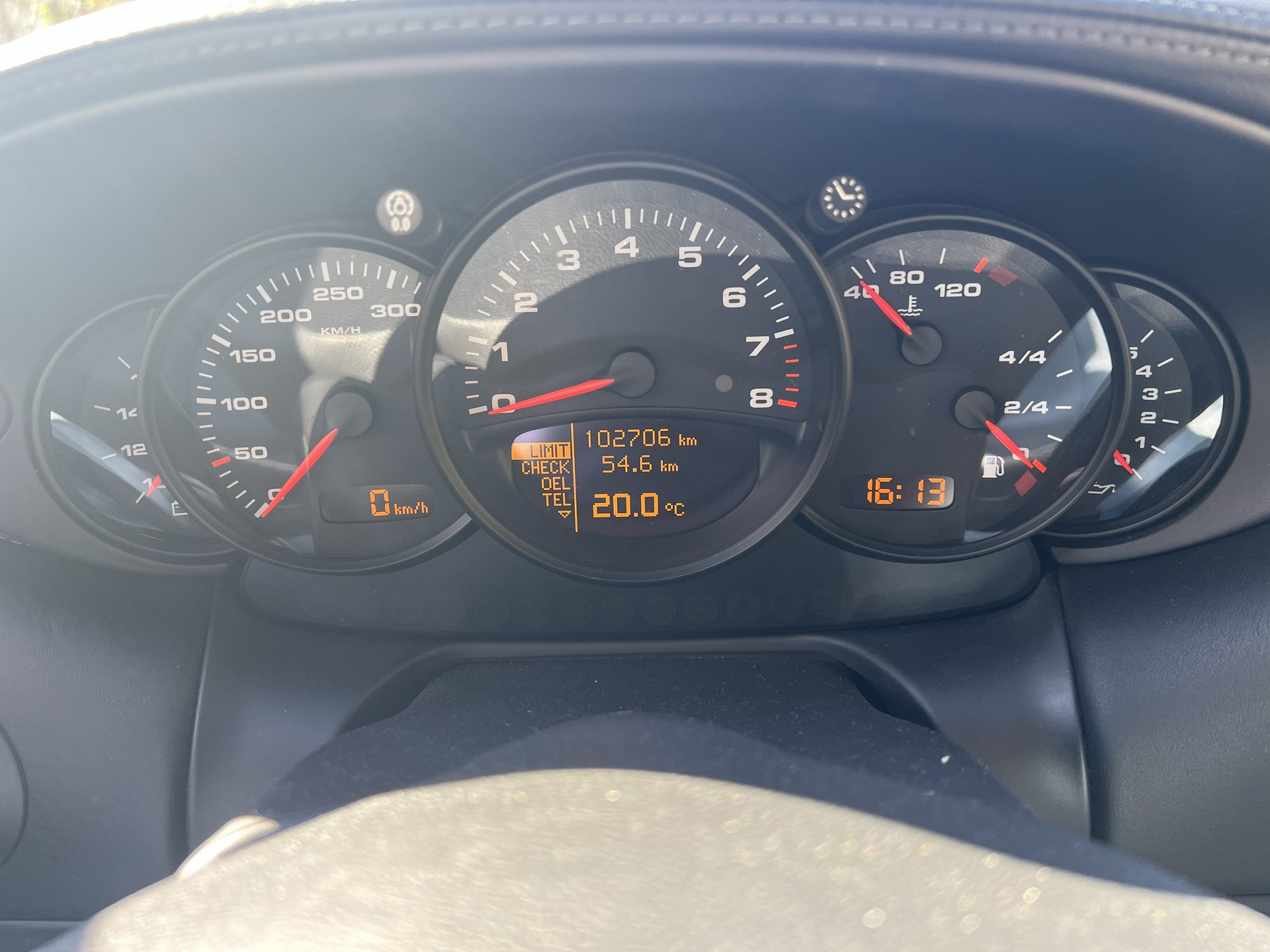 PORSCHE 911 Carrera 4 S-image-7