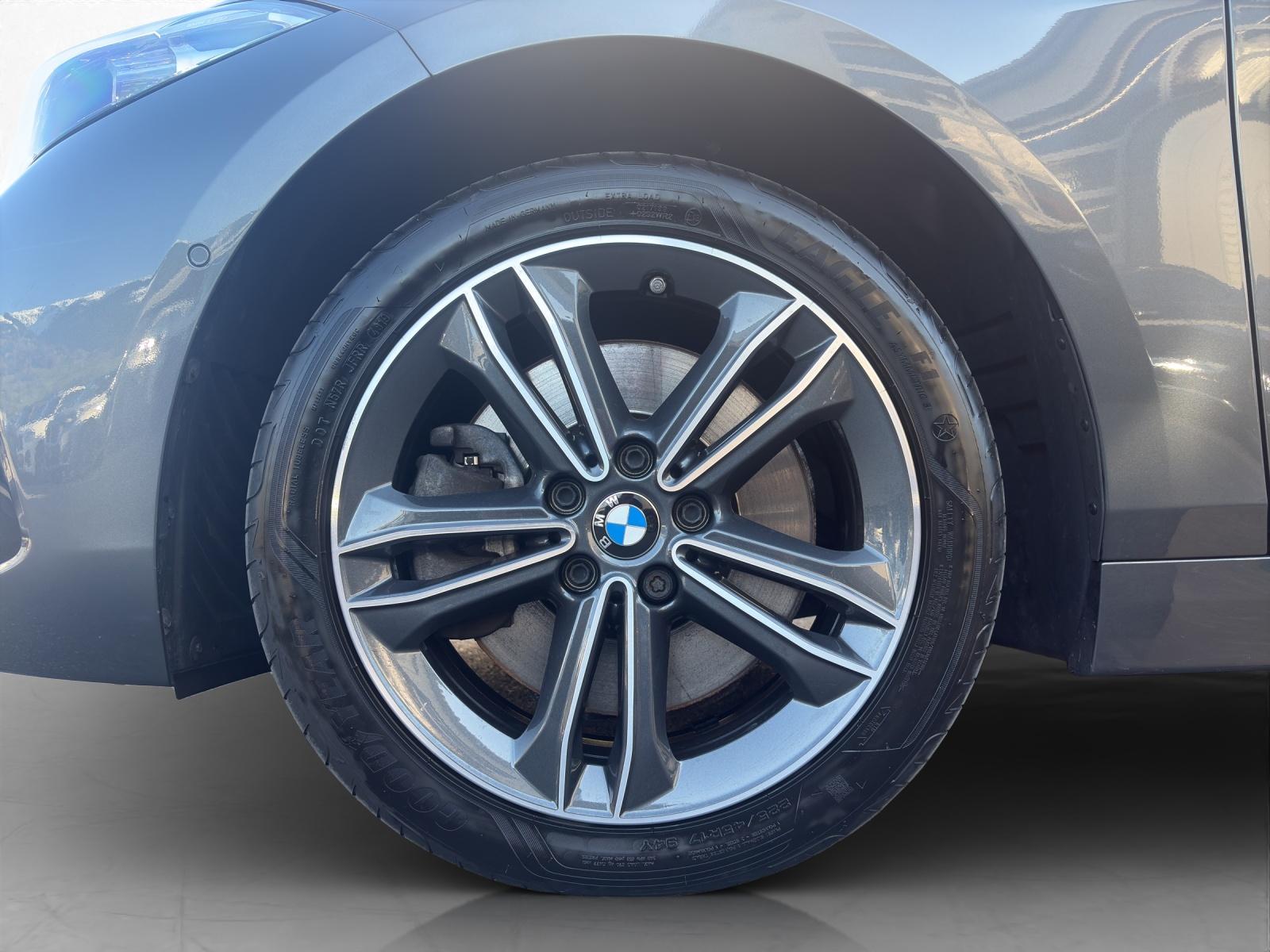 BMW 120d xDrive-image-8