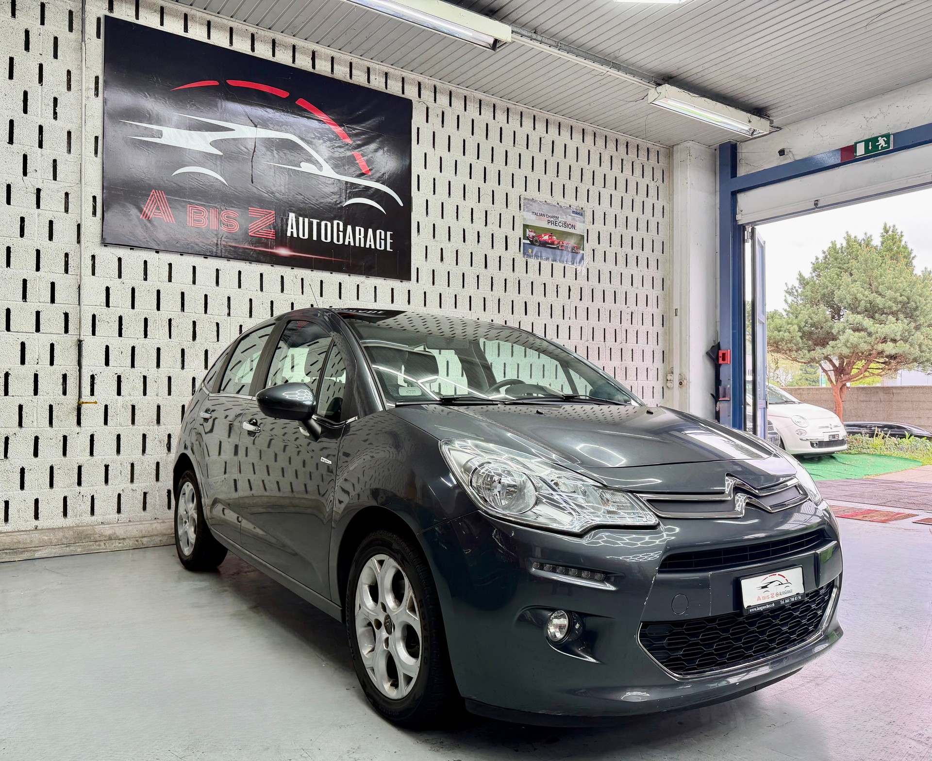 CITROEN C3 1.2i Exclusive ETG5-image-2