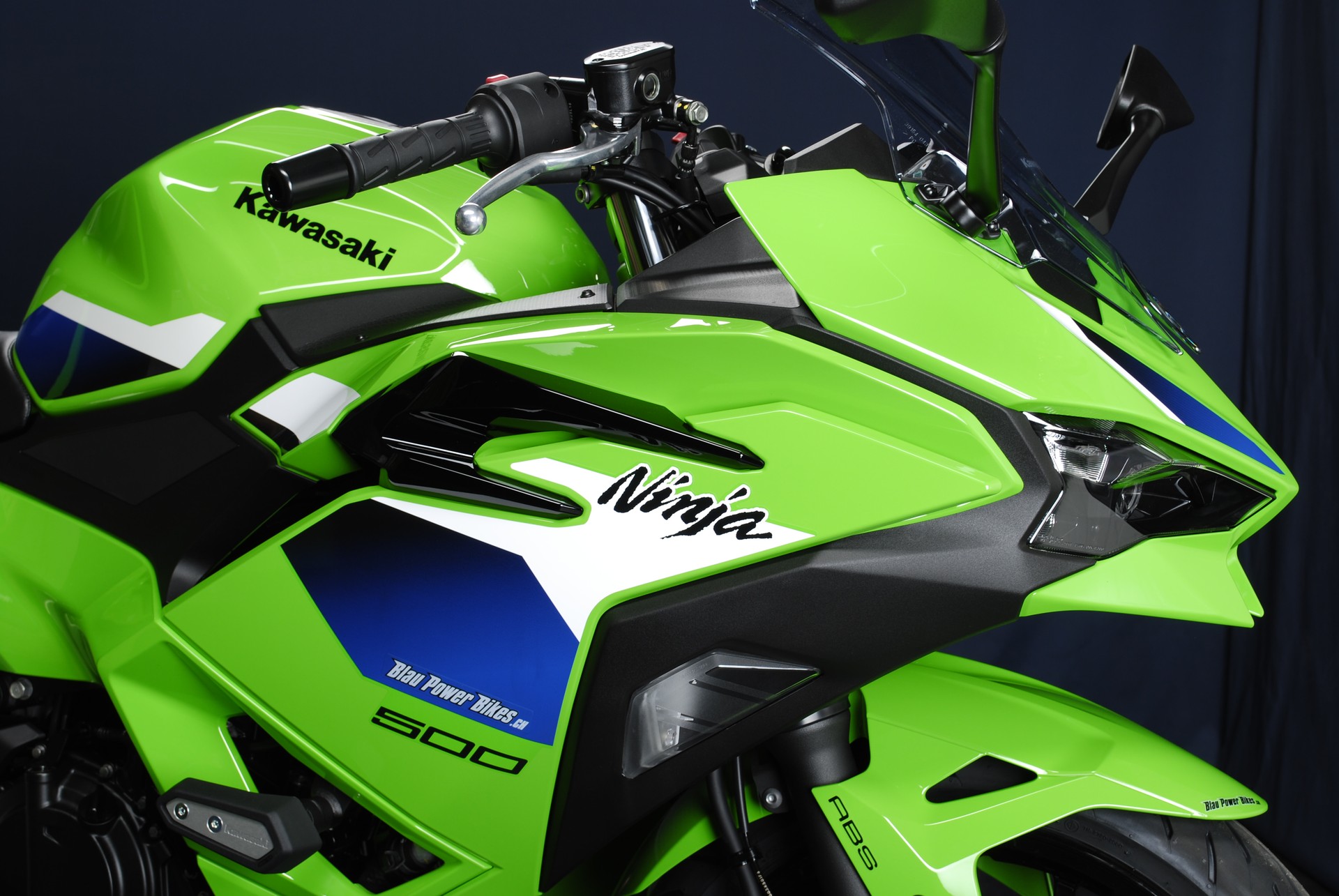 KAWASAKI Ninja 500 SE MY26-showroom-element-3