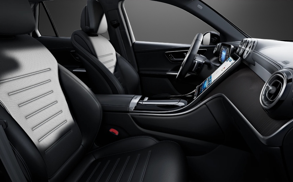 MERCEDES-BENZ GLC 300 de 4Matic 9G-Tronic-image-8