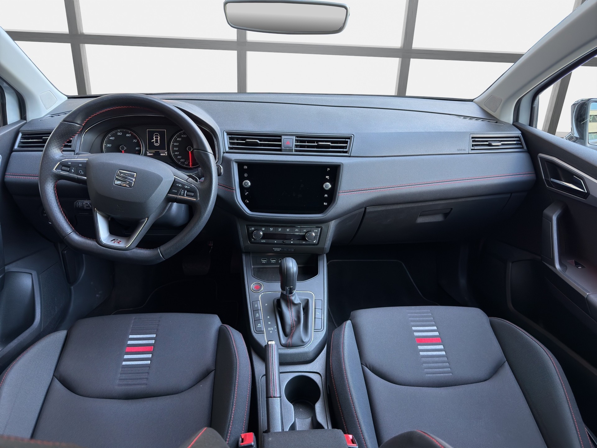 SEAT Ibiza 1.0 EcoTSI DSG Swiss FR Evolution-image-7