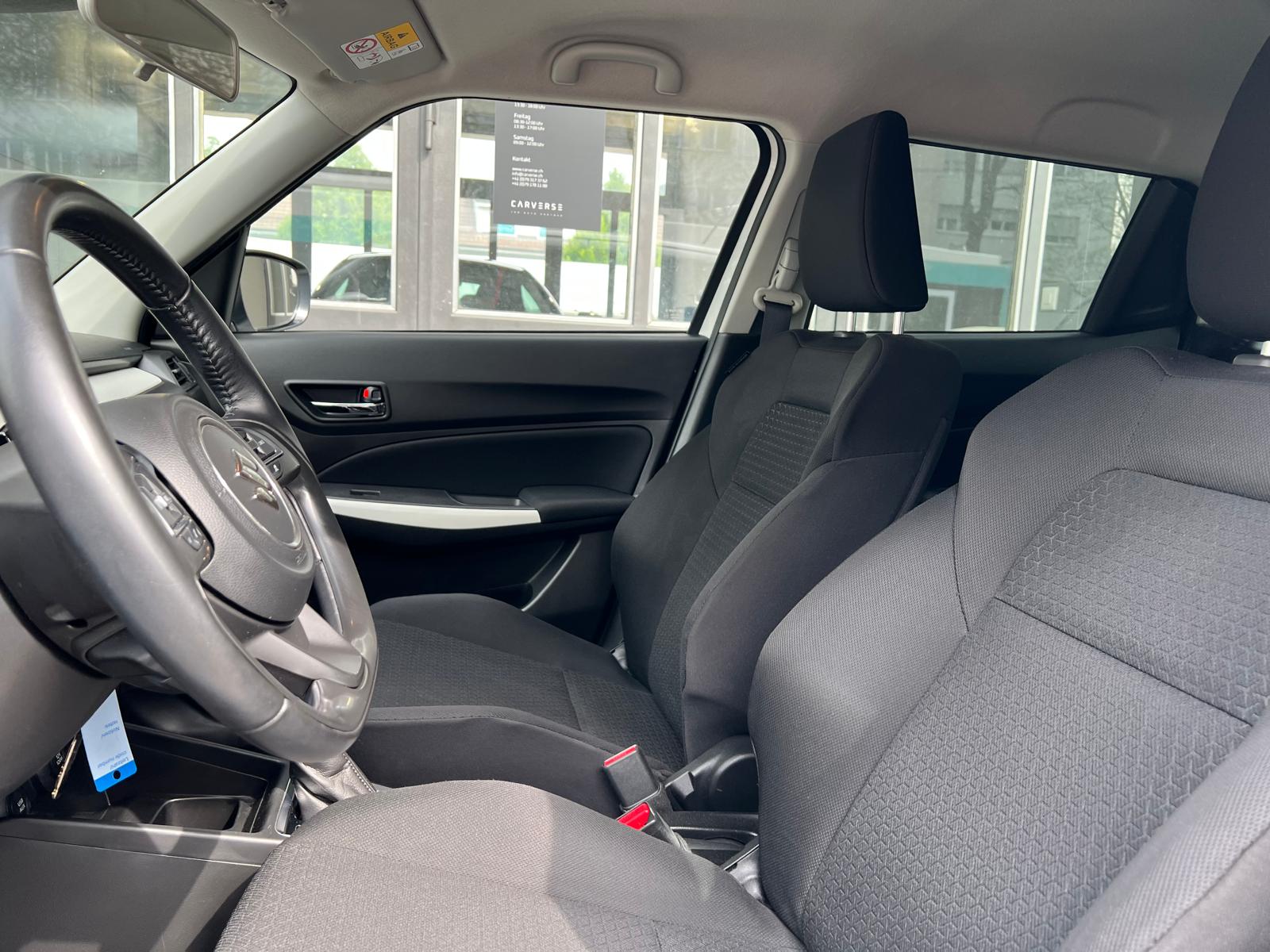 SUZUKI Swift 1.2 Compact+ Hybrid-image-7