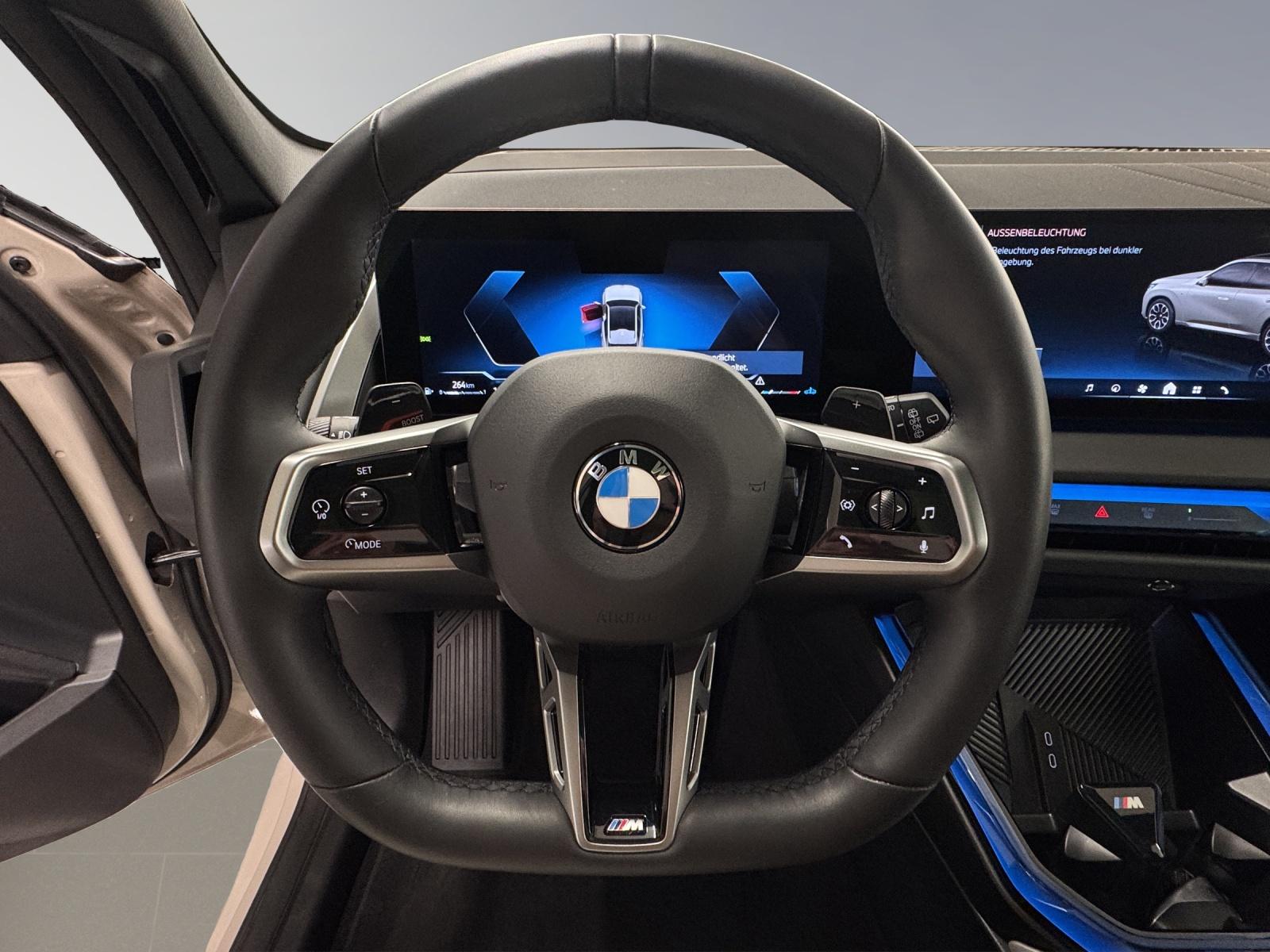 BMW X3 20i xDrive-image-15