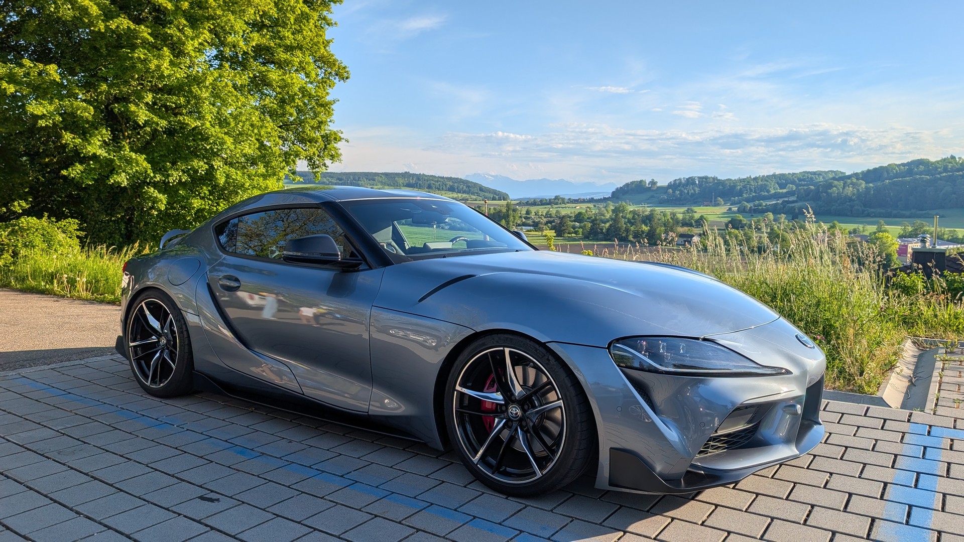 TOYOTA 3.0 T Premium