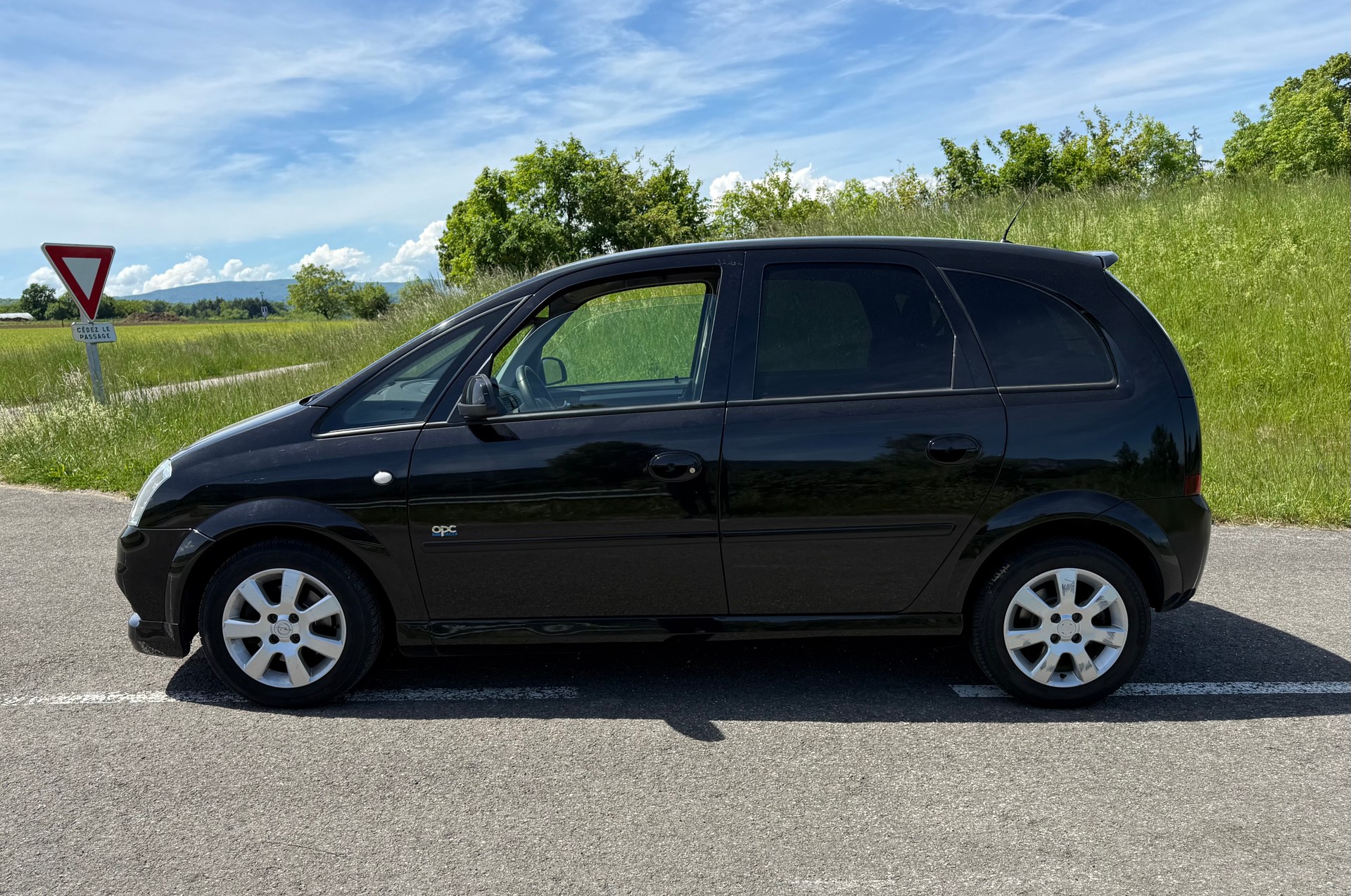 OPEL Meriva 1.6i-16 TP Cosmo OPC-Line-image-7