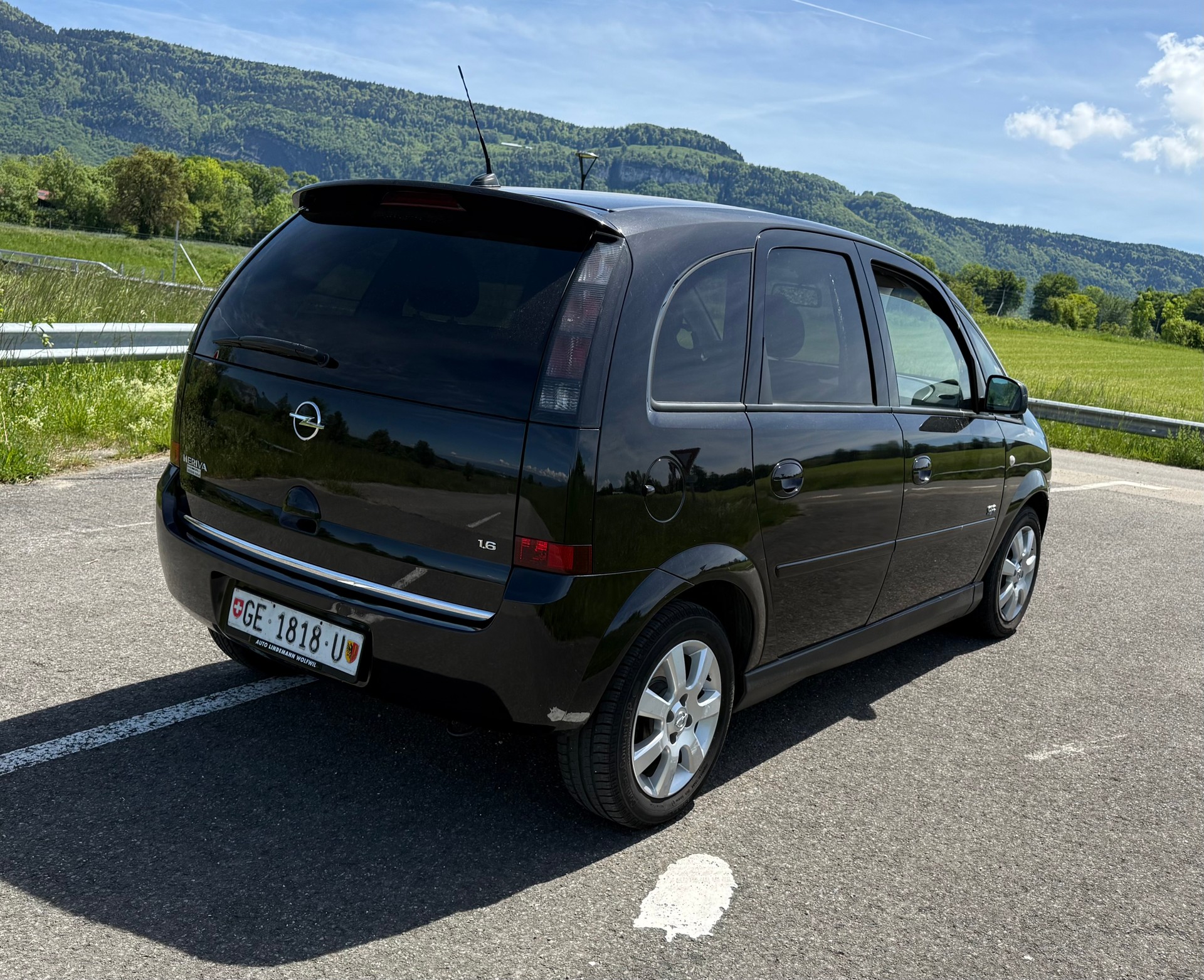 OPEL Meriva 1.6i-16 TP Cosmo OPC-Line-image-3