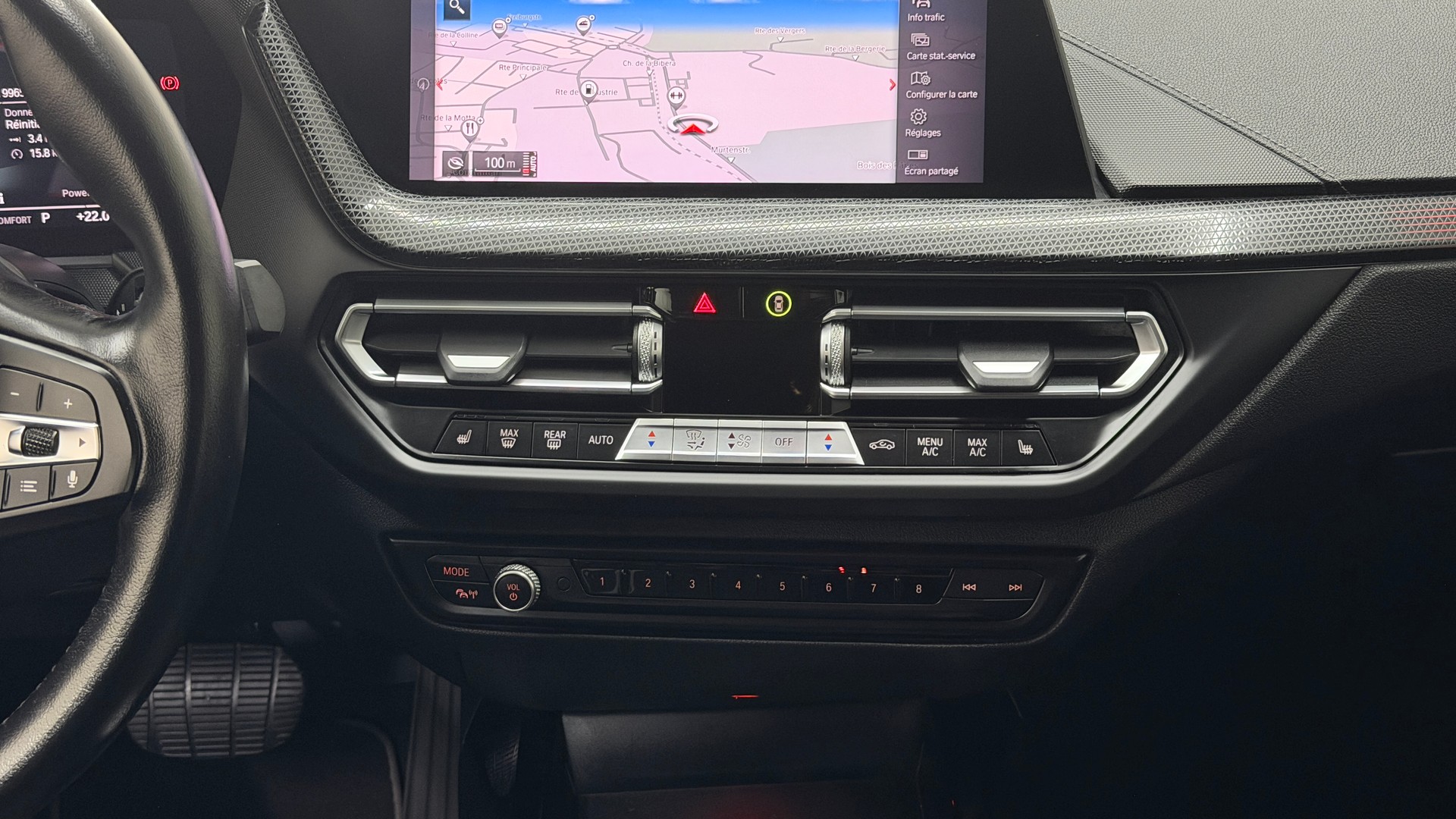 BMW 118i Sport Line Steptronic-image-10