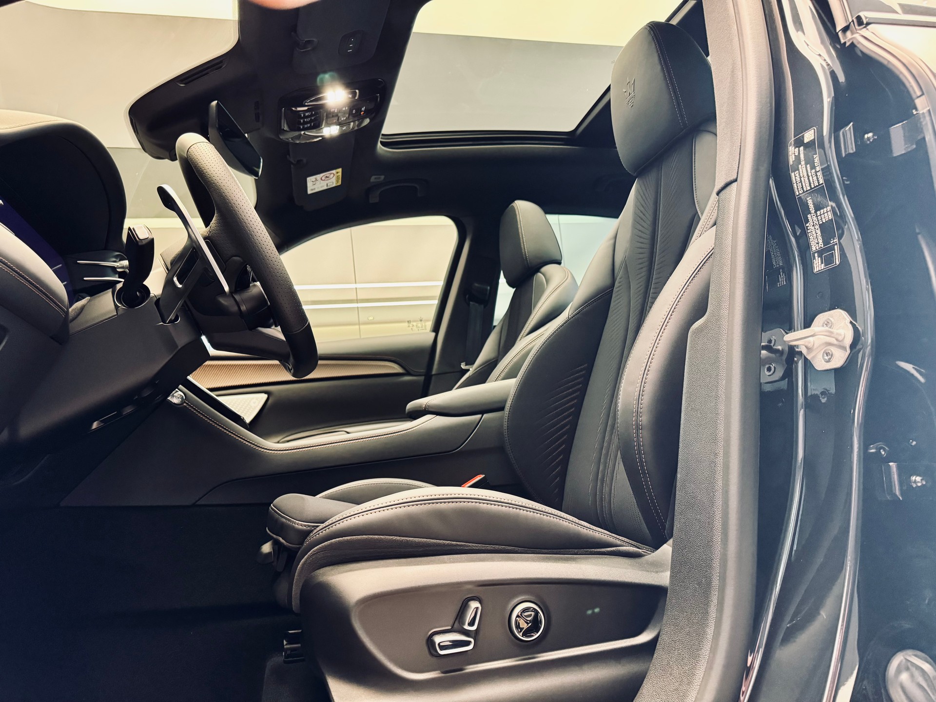 MASERATI Grecale Folgore 105kWh-image-8
