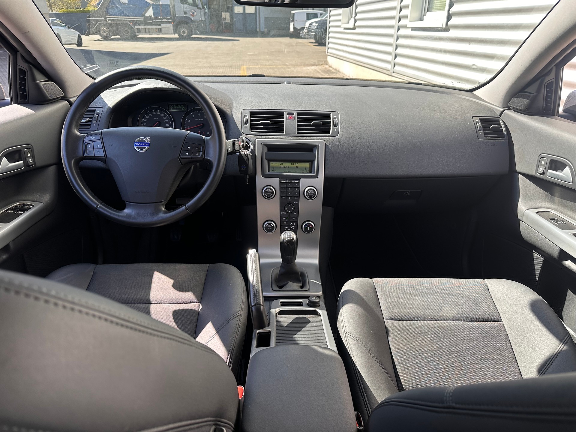 VOLVO C30 2.0 Summum-image-12