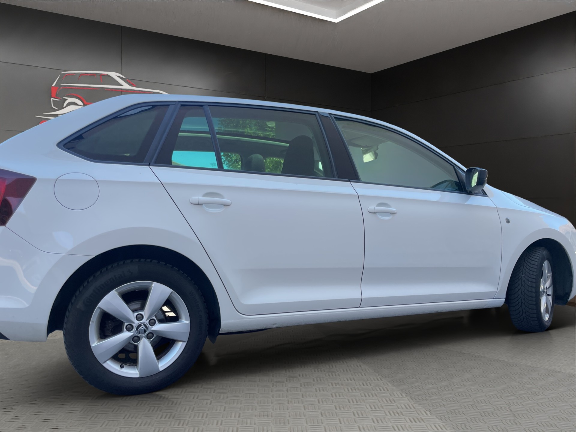 SKODA Rapid Spaceback 1.4 TSI Elegance DSG-image-6