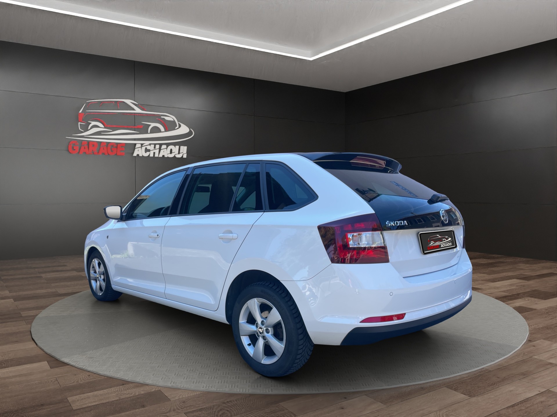 SKODA Rapid Spaceback 1.4 TSI Elegance DSG-image-3
