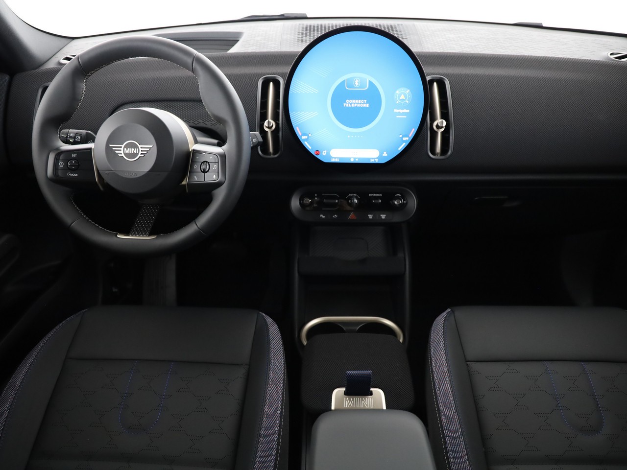 MINI Countryman C-image-17