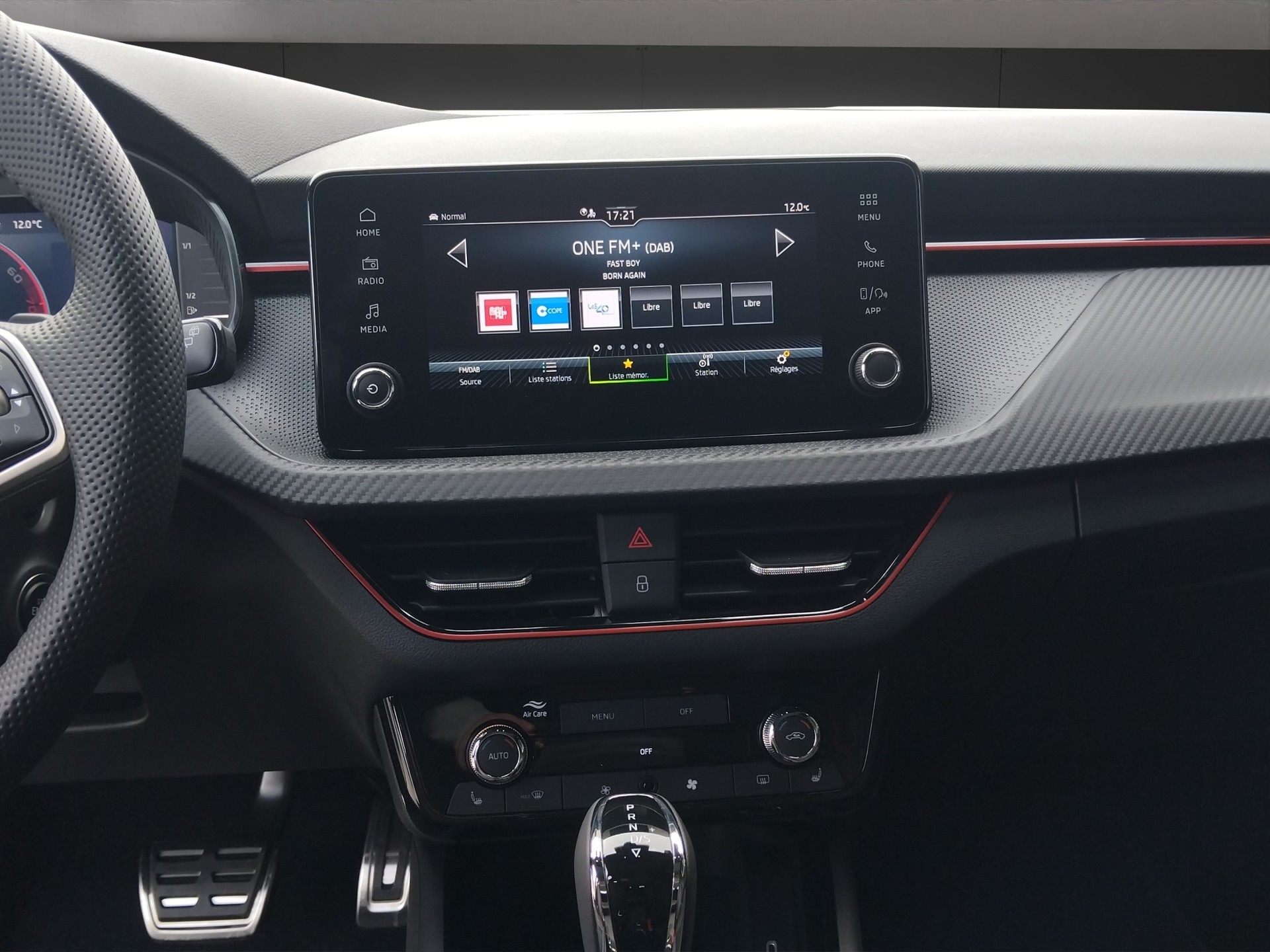 SKODA Kamiq 1.5 TSI Monte Carlo DSG-image-12