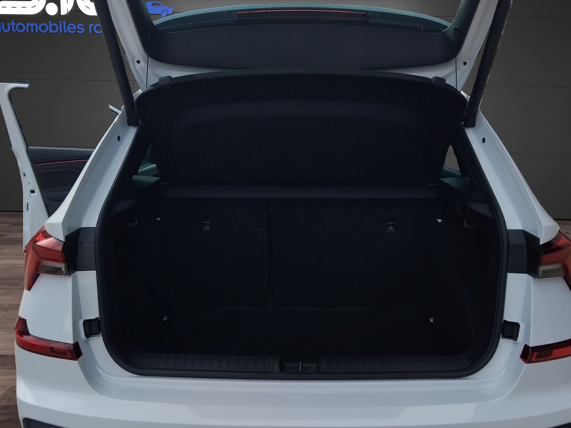 SKODA Kamiq 1.5 TSI Monte Carlo DSG-image-15
