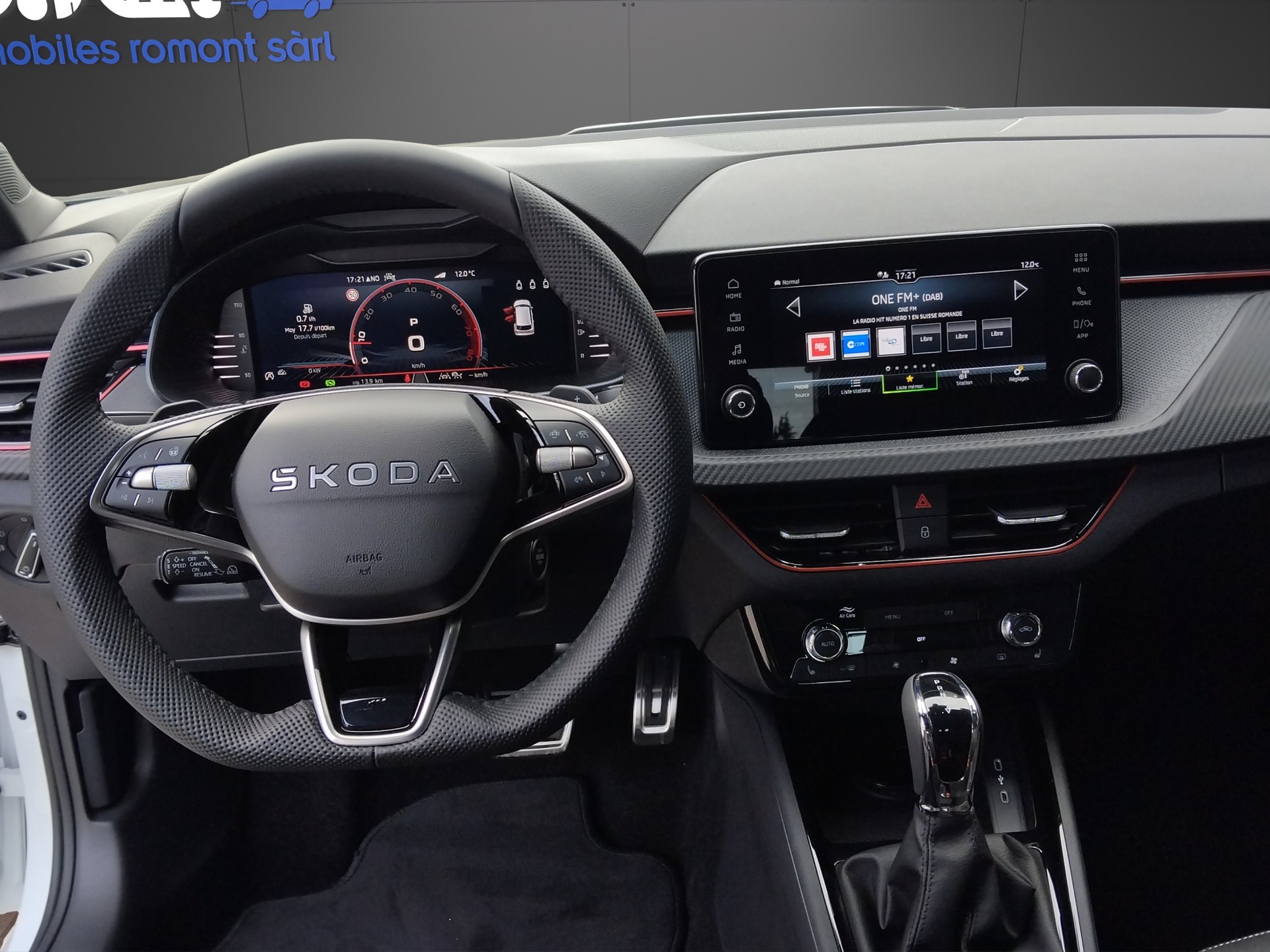 SKODA Kamiq 1.5 TSI Monte Carlo DSG-image-11