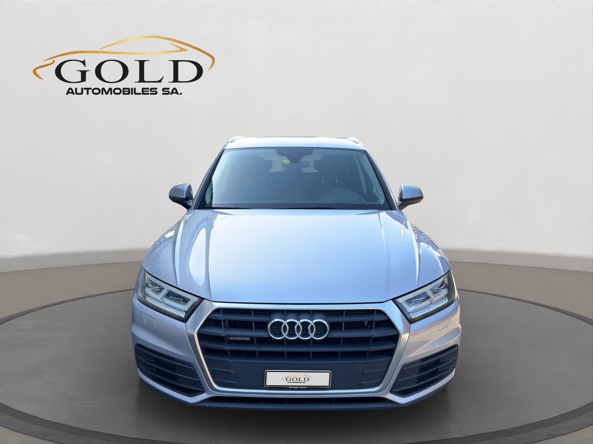 AUDI Q5 35 TDI quattro S-tronic-image-10