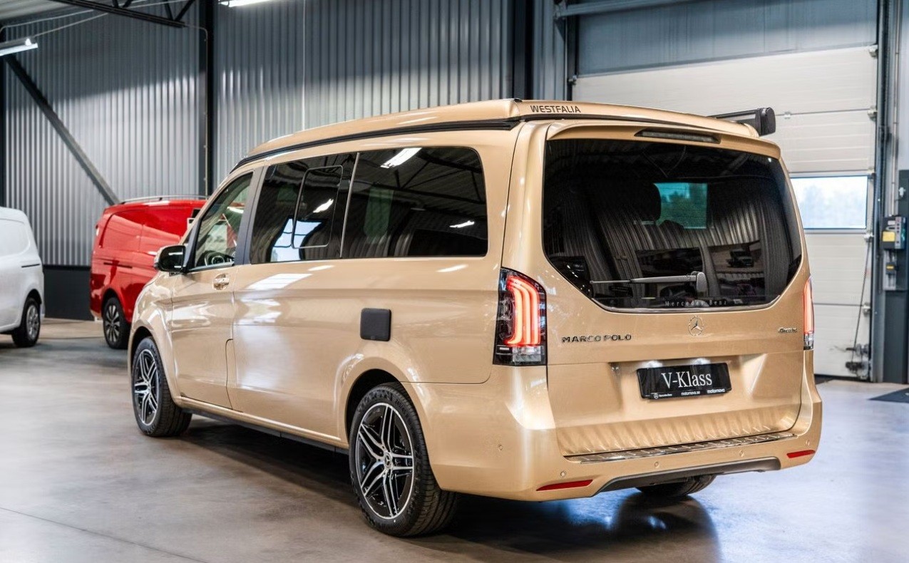 MERCEDES-BENZ Marco Polo 300 d 4M Automat-showroom-element-2