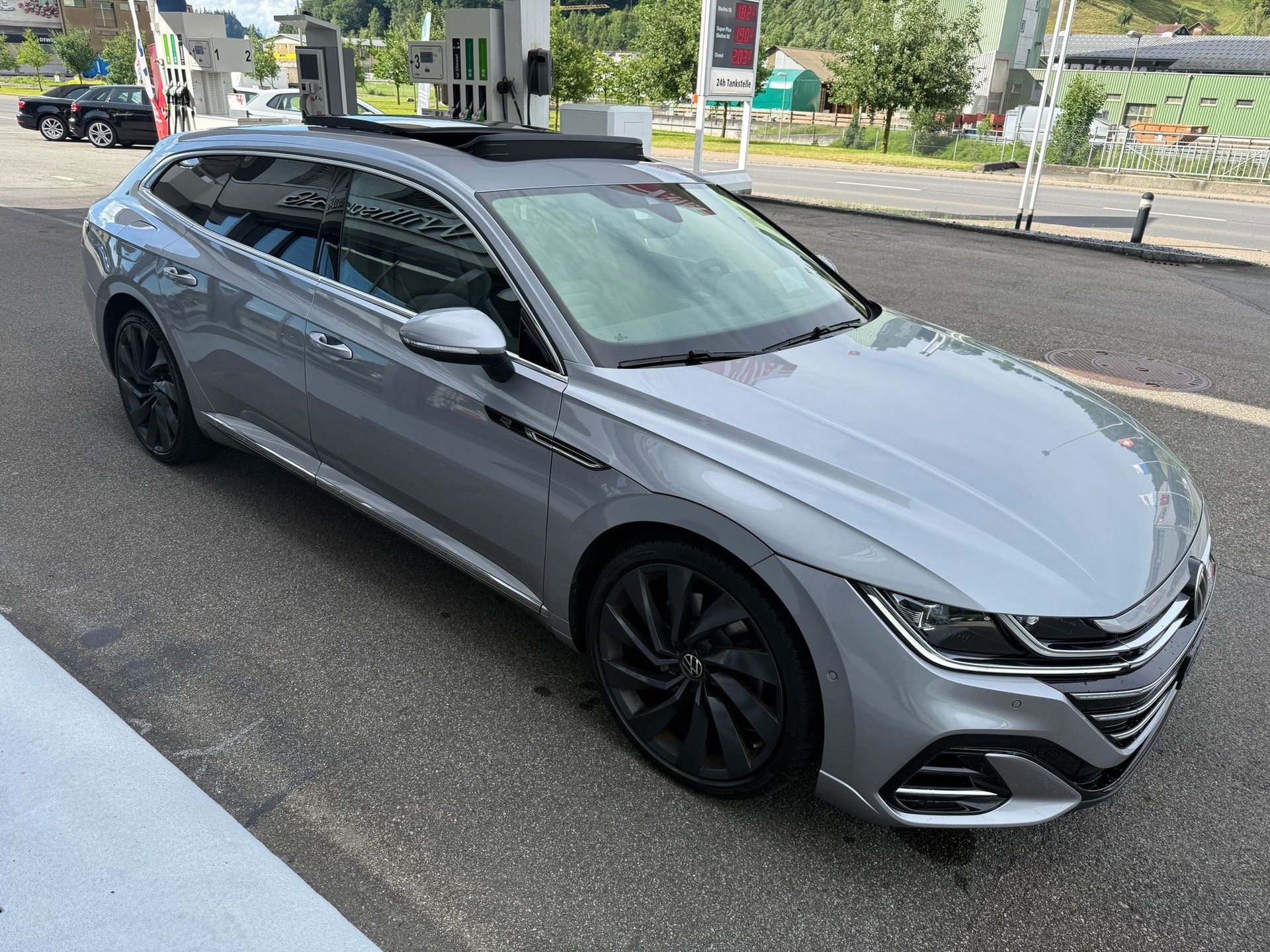 VW Arteon SB 2.0 TSI R-Line 4Motion DSG-image-15