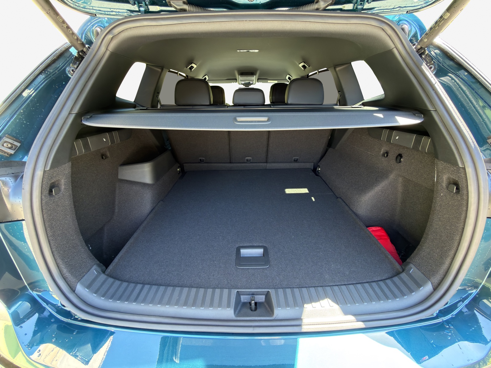 VW Tayron 2.0 TDI SCR R-Line 4Motion DSG-image-12