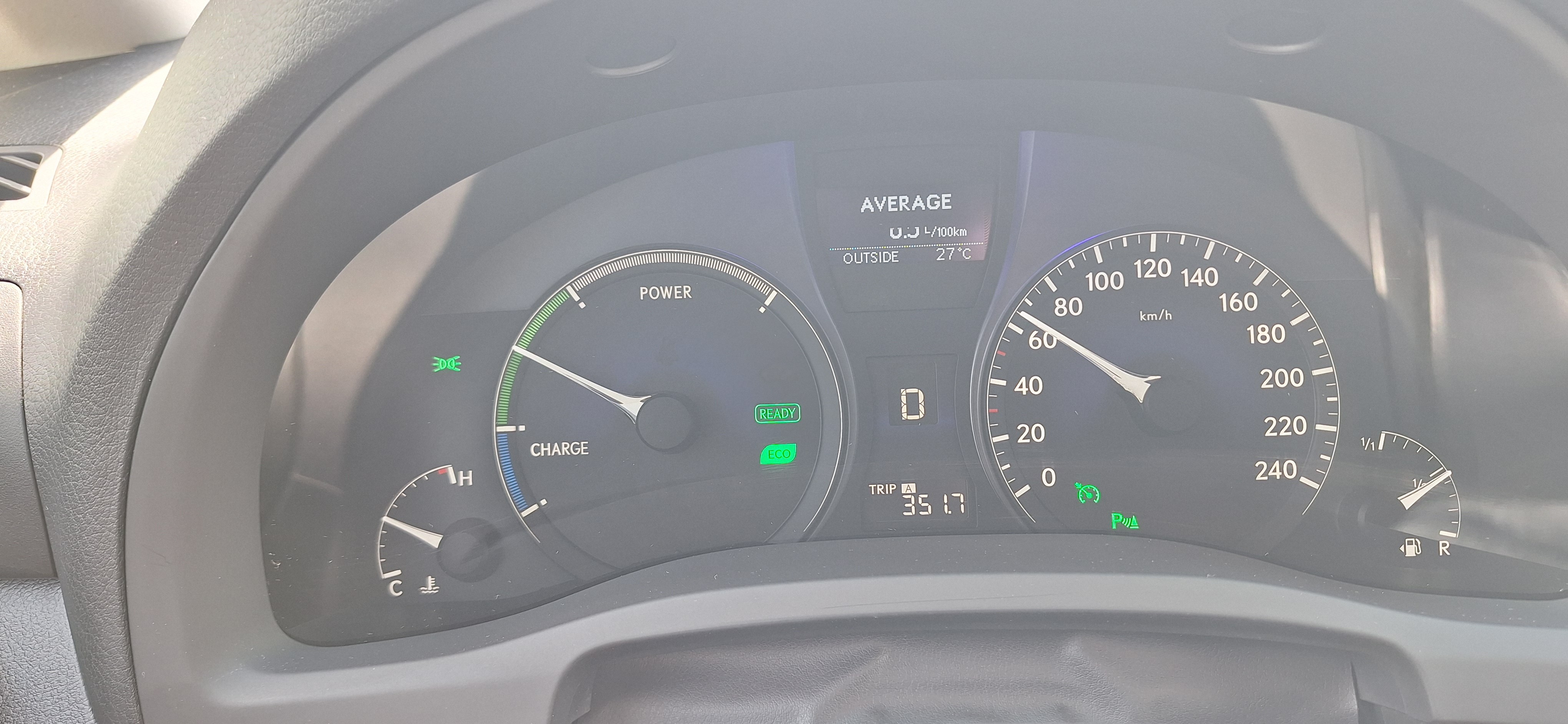 LEXUS 450h — slika 1
