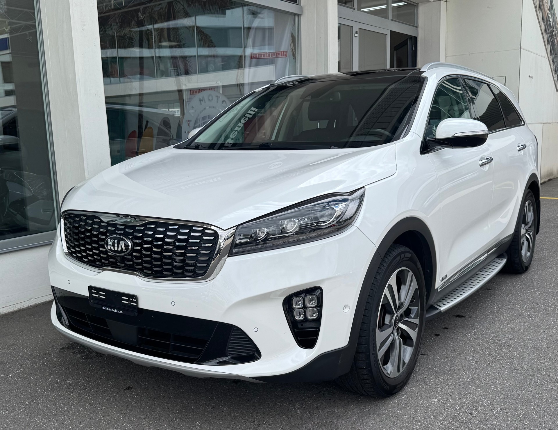 KIA Sorento 2.2 CRDI Style 7P. Automatic-image-5