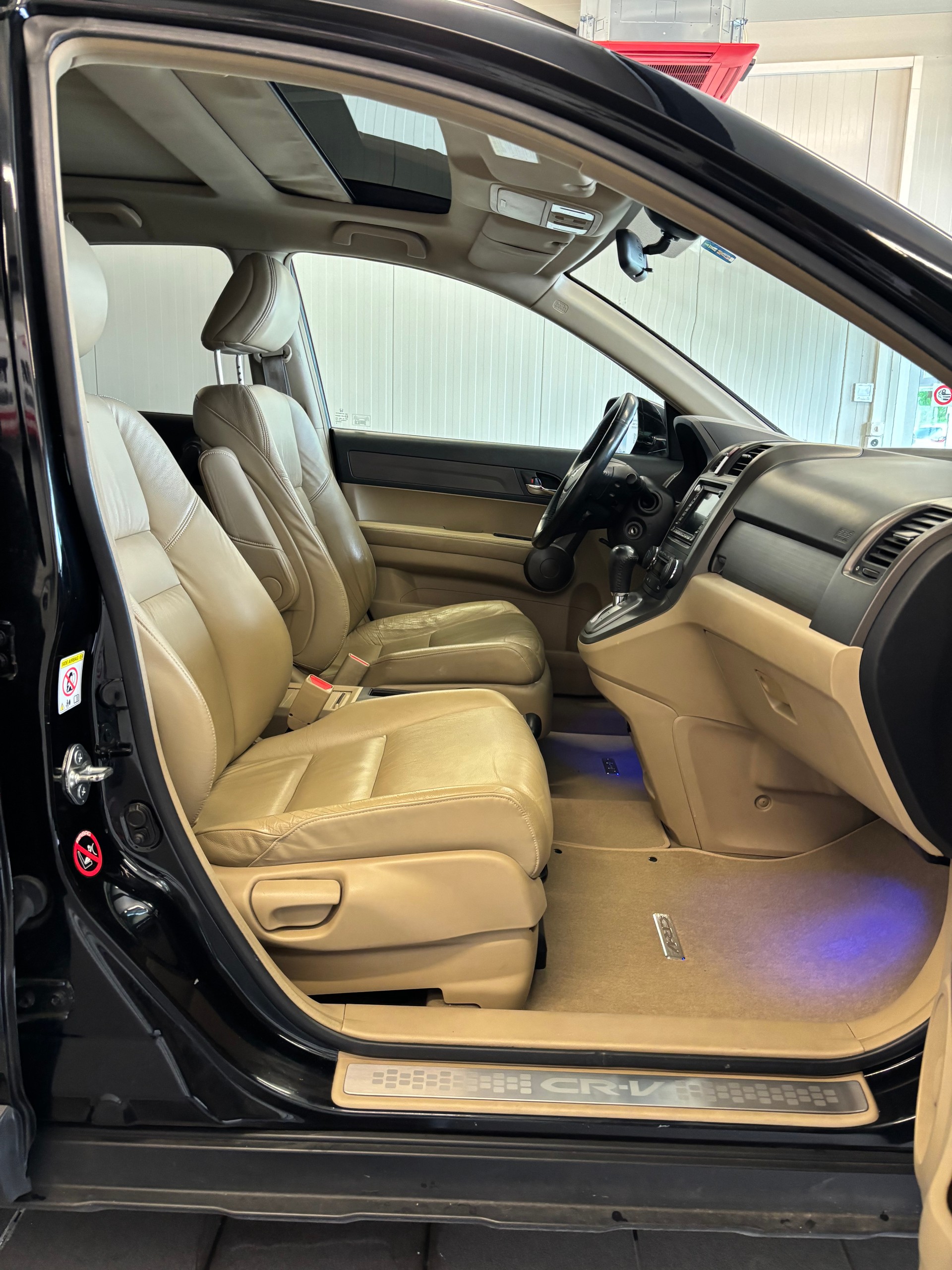 HONDA CR-V 2.0 4WD Executive-image-11