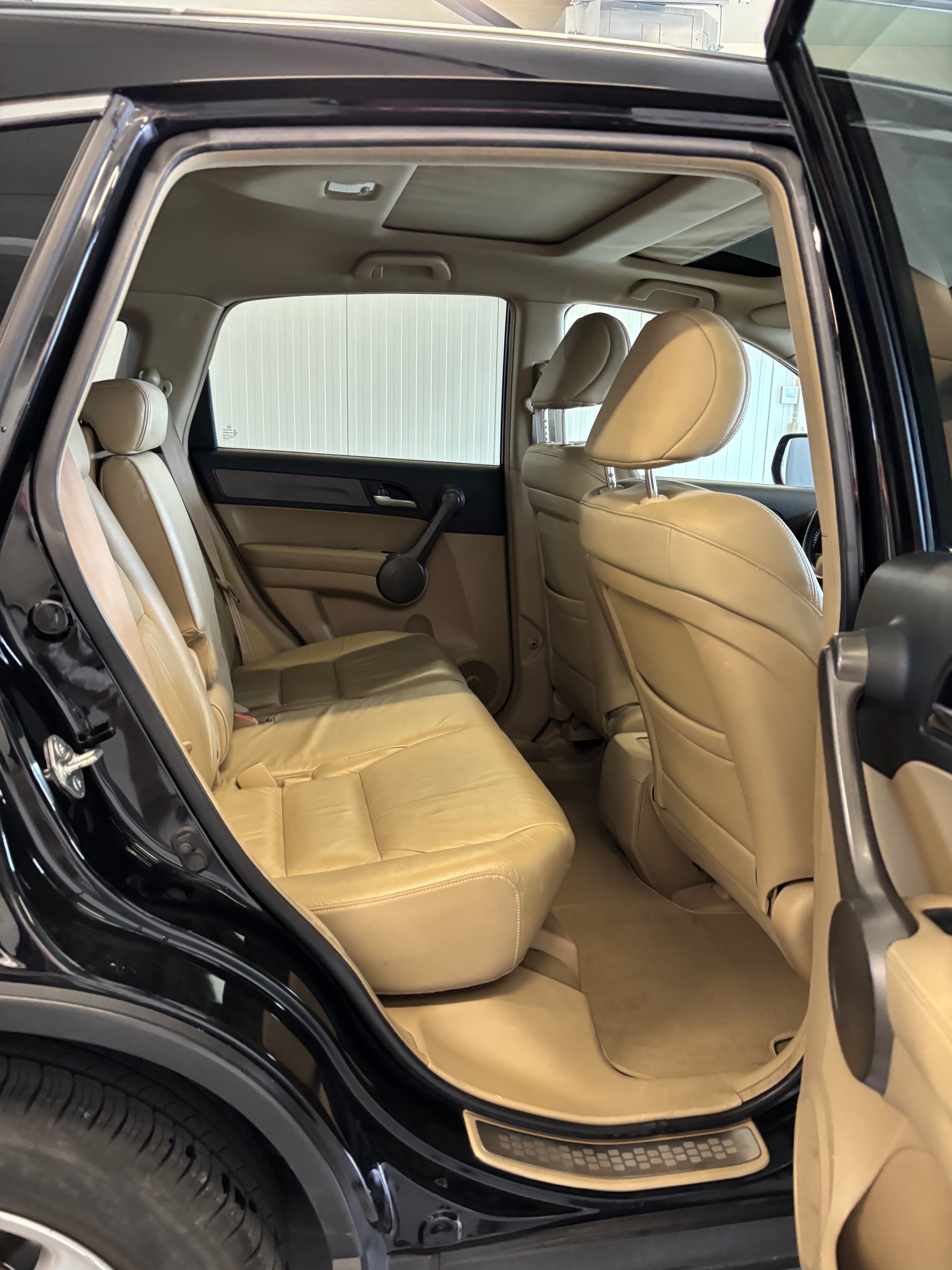 HONDA CR-V 2.0 4WD Executive-image-12