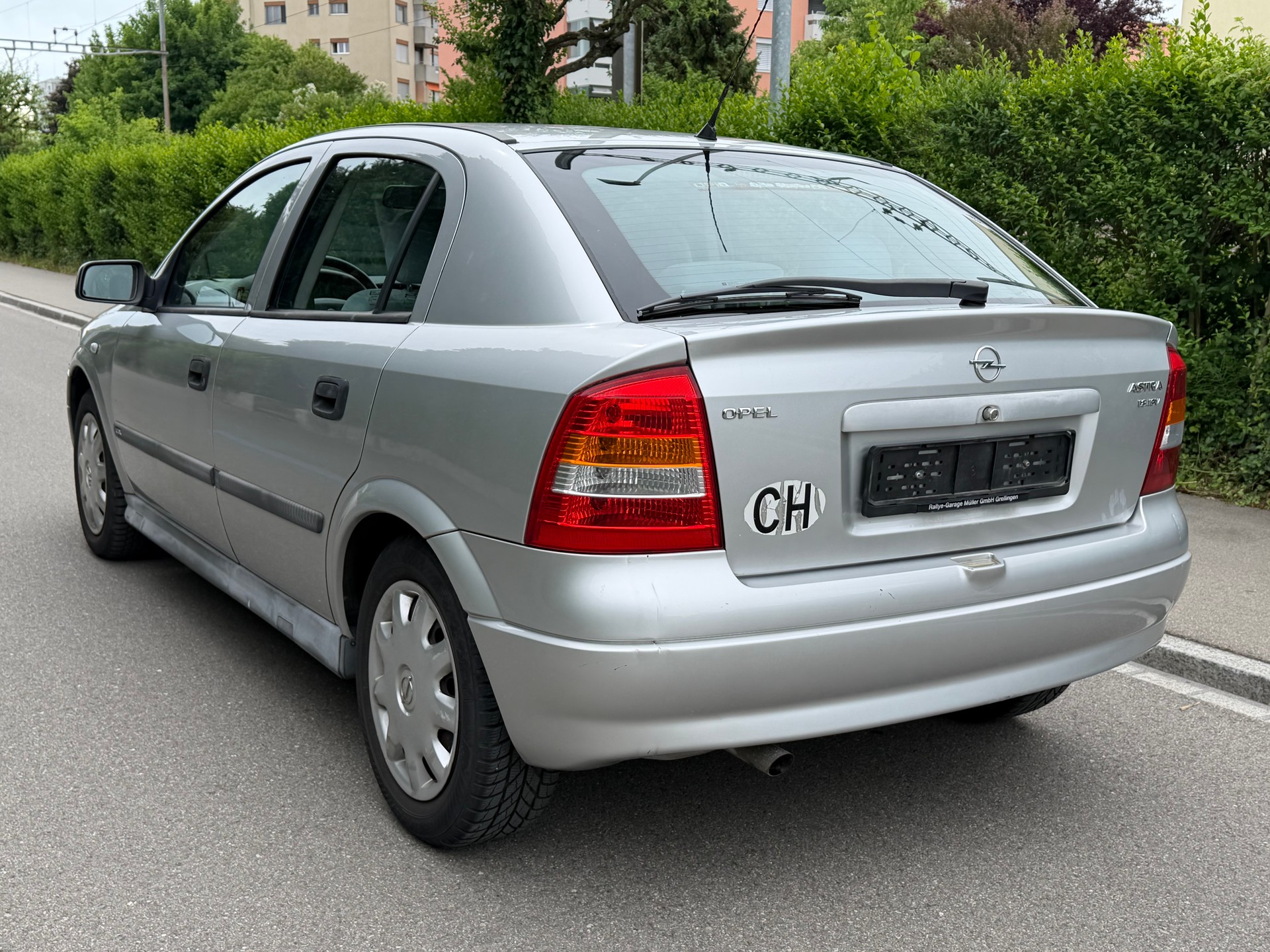 OPEL Astra 1.8i 16V Comfort-image-4