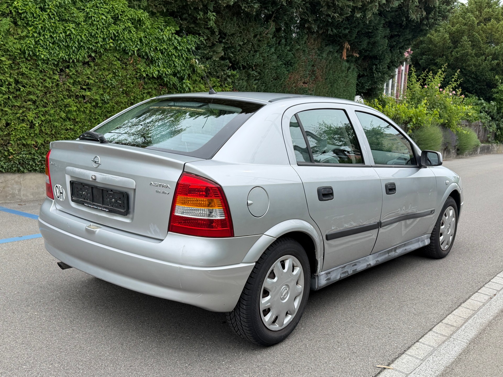 OPEL Astra 1.8i 16V Comfort-image-2