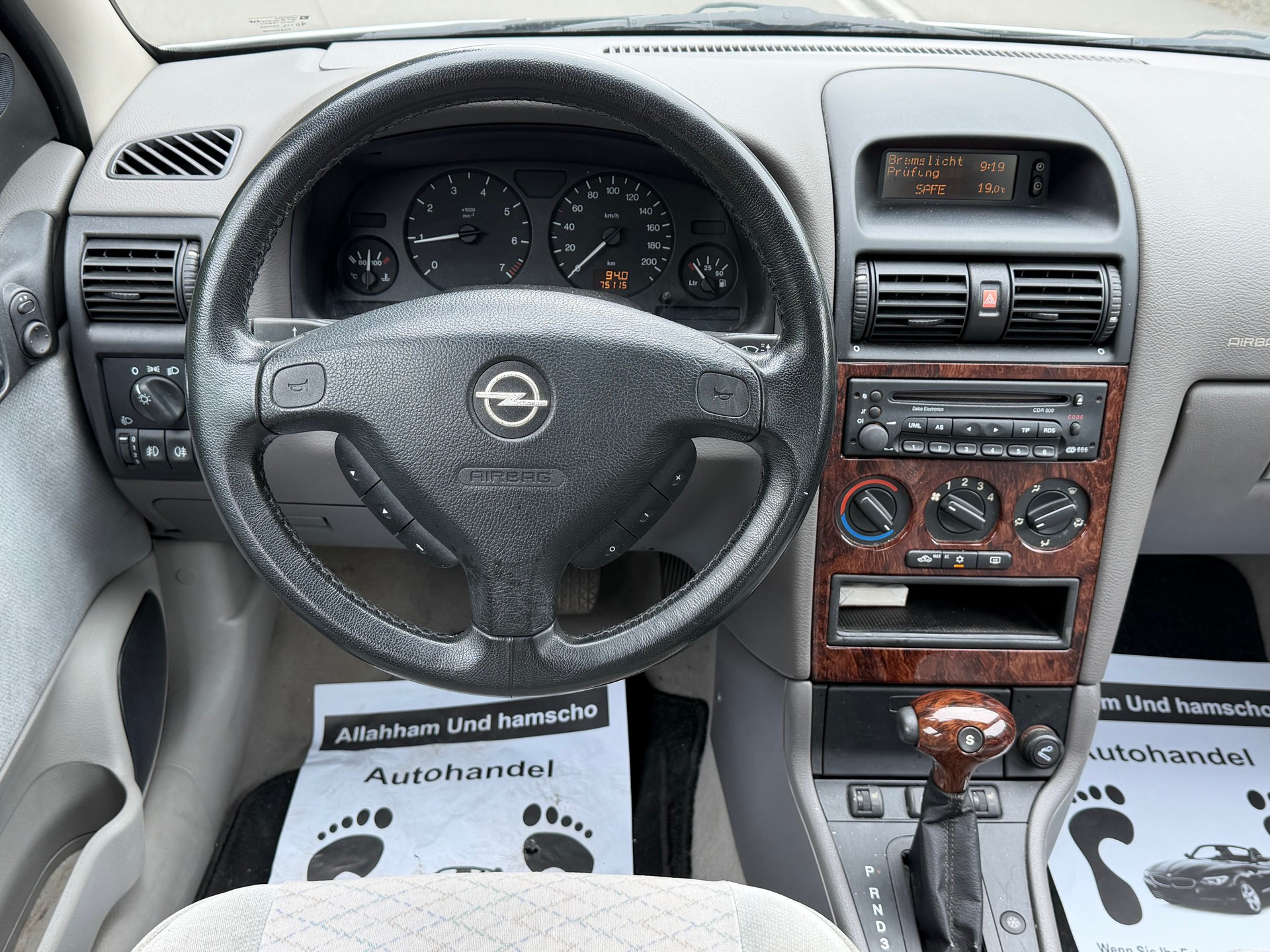 OPEL Astra 1.8i 16V Comfort-image-11