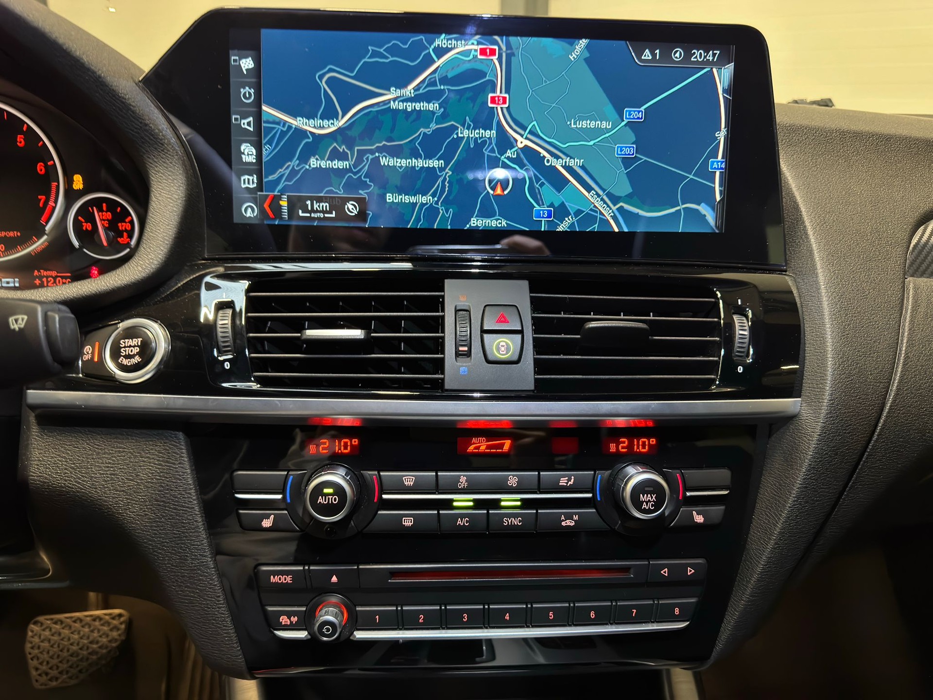 BMW X4 M40i-image-14