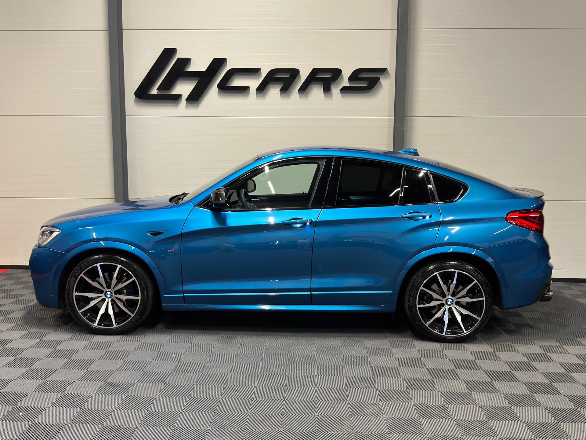 BMW X4 M40i-image-1