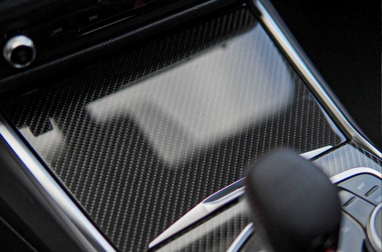 BMW M3 Touring xDrive Competition M-image-7