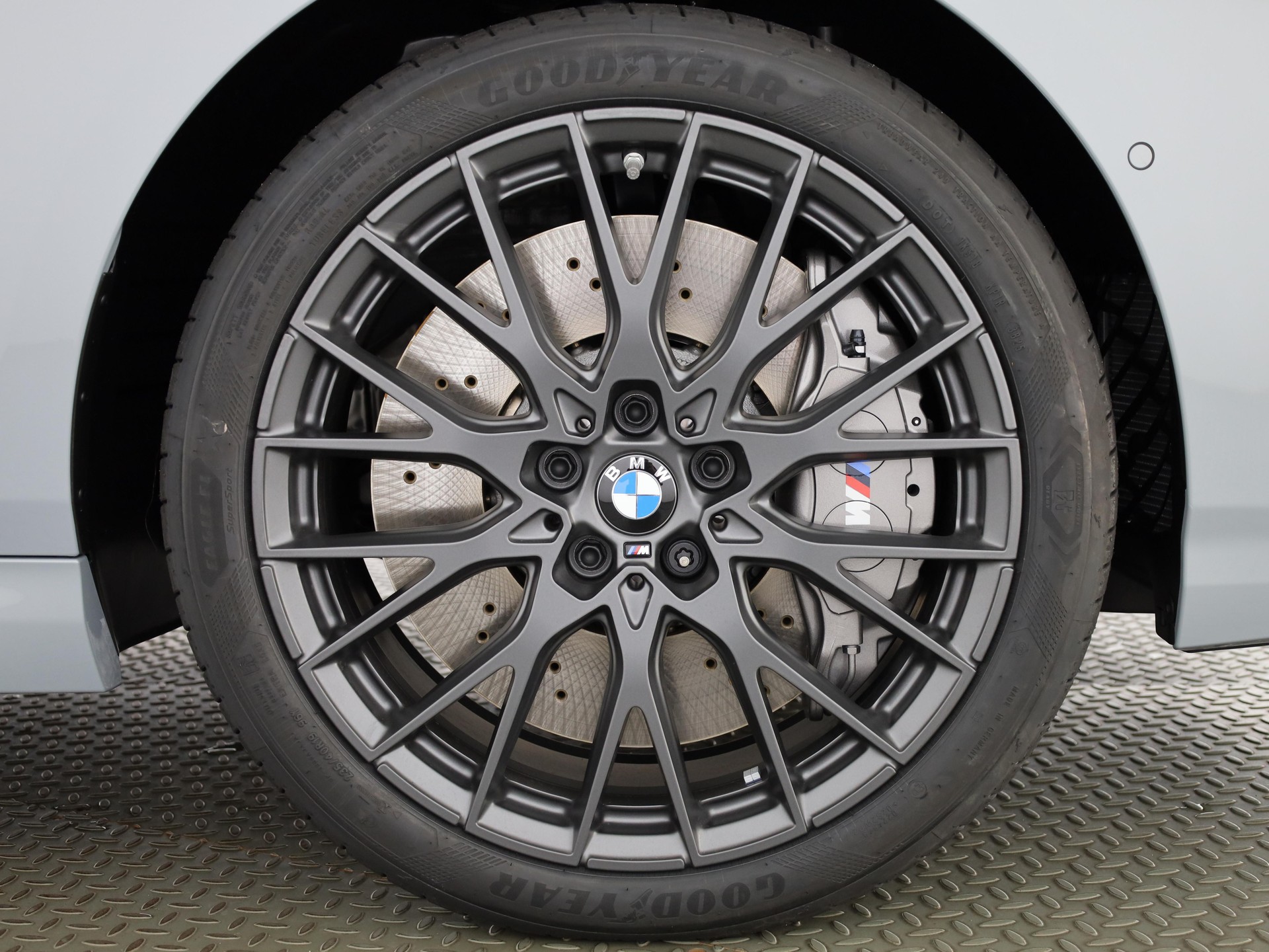BMW M135i xDrive-image-6