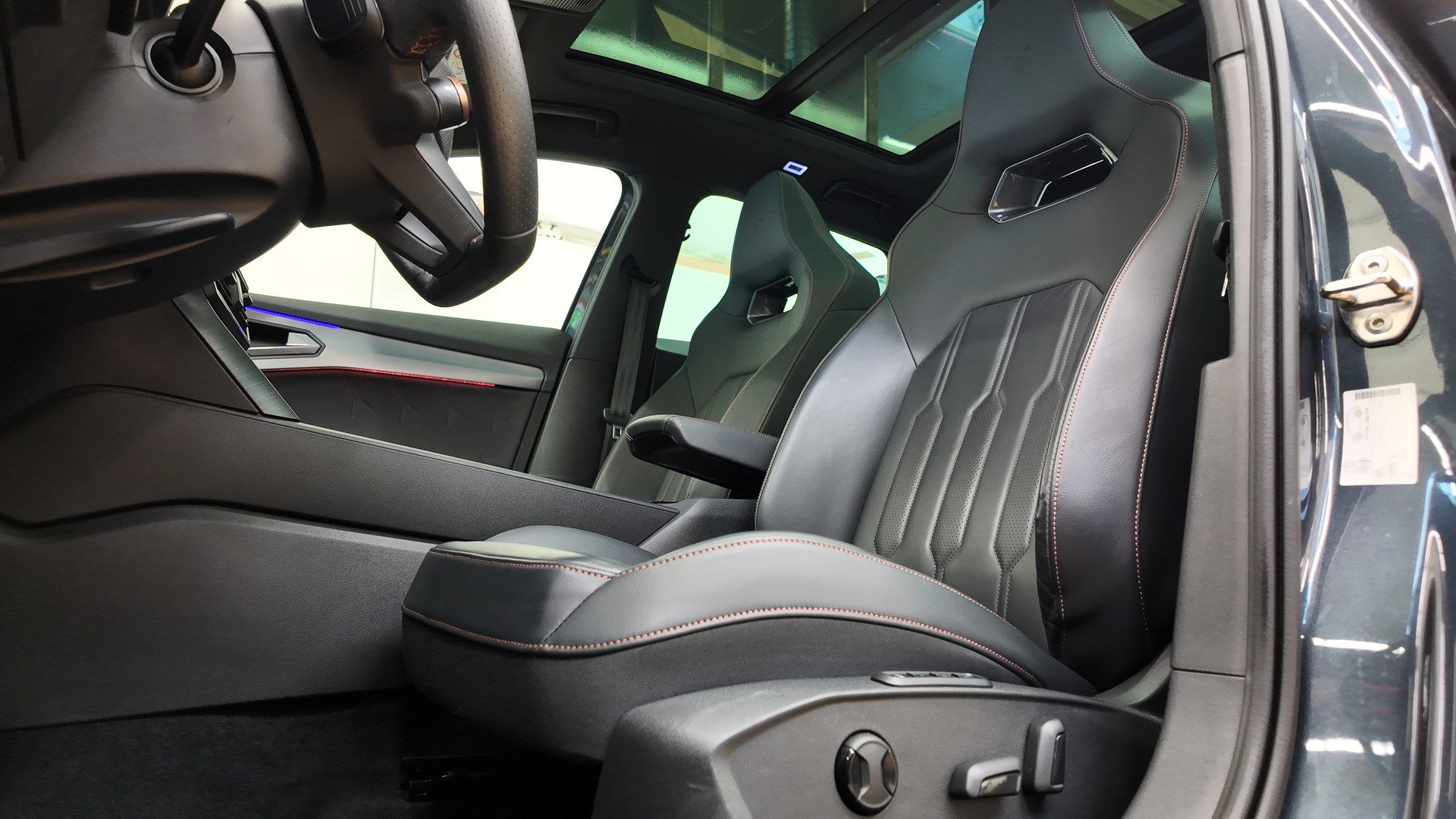 CUPRA Formentor 2.0TSI VZ 4Drive DSG-image-14