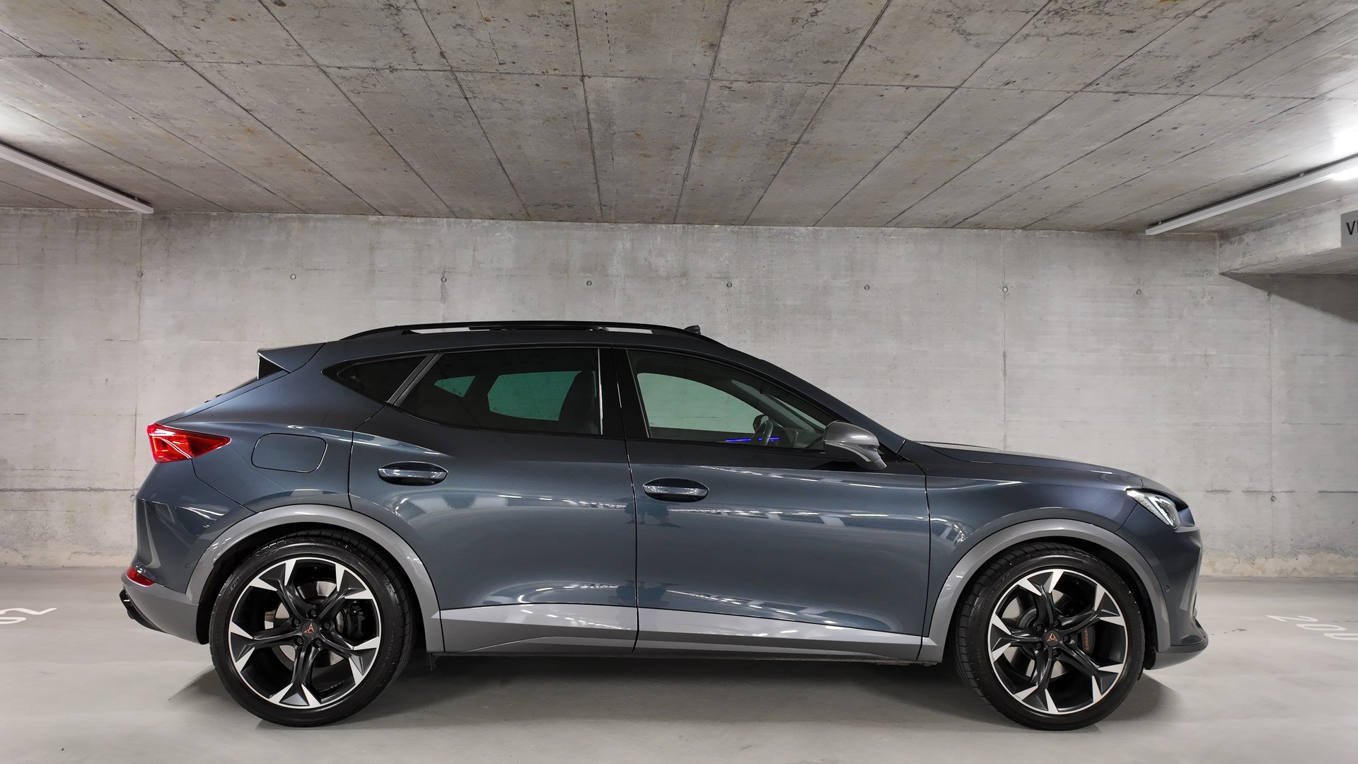 CUPRA Formentor 2.0TSI VZ 4Drive DSG-image-3