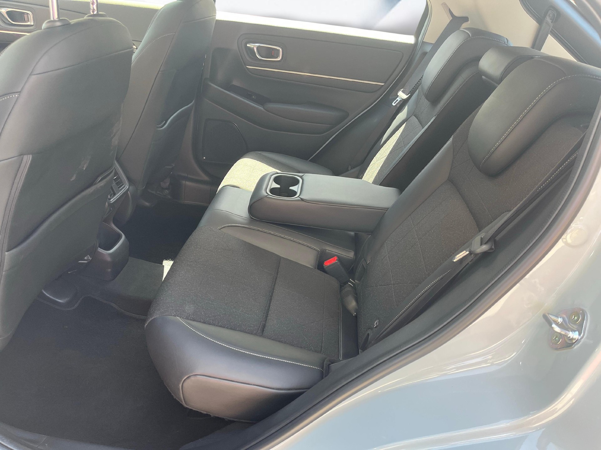 HONDA HR-V 1.5 i-MMD Advance Vollhybrid-image-11