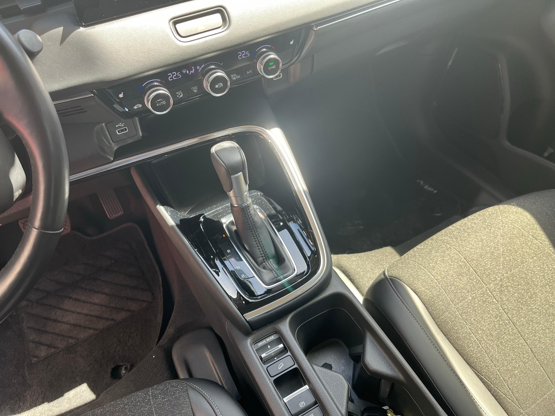 HONDA HR-V 1.5 i-MMD Advance Vollhybrid-image-10